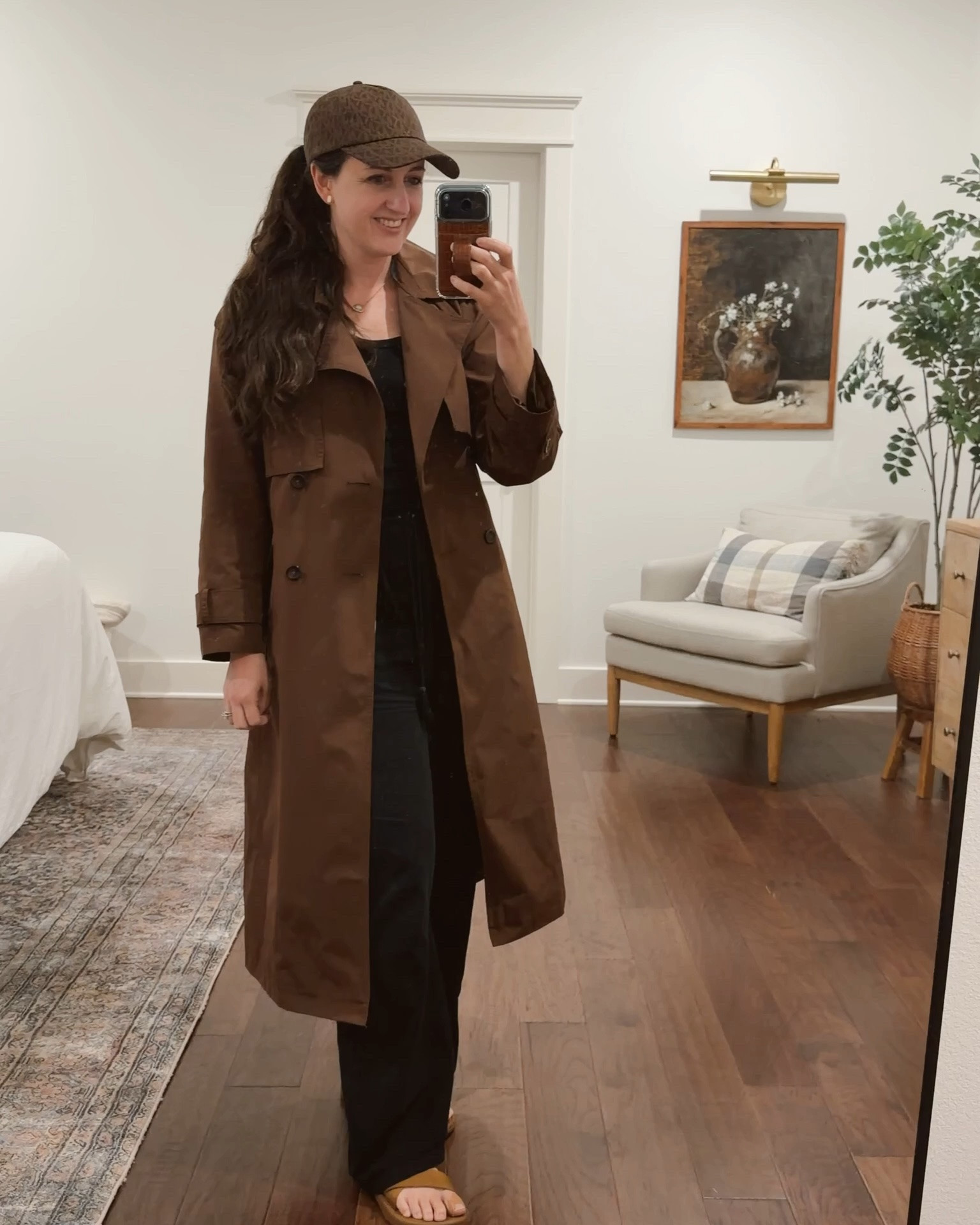 What I wear as a woman in my late 30s when I want to be casual & comfortable while running errands, but look more put together than wearing athletic wear:
- cotton tank
- high waisted, draw string, wide leg pants (cotton or linen beach pants)
- oversized cotton or chambray button up
- neutral baseball cap
- neutral, solid color chacos
- minimal earrings & necklace 
and throw on a trench coat when it’s raining out for a casual chic look.