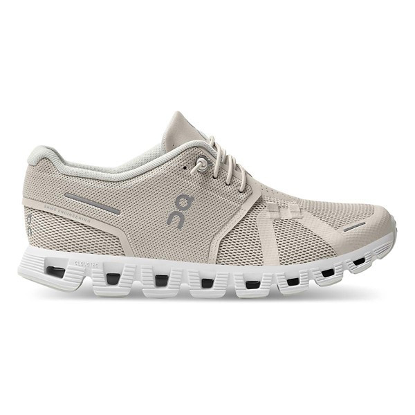 Women's On Cloud 5 Shoes 7.5 Pearl/White | Scheels