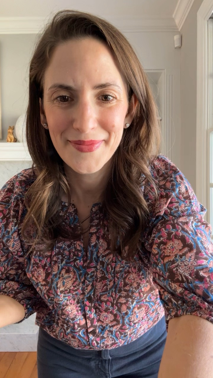 Outfit of the day for spring like vibes! Floral top and ballet flats

#LTKSeasonal