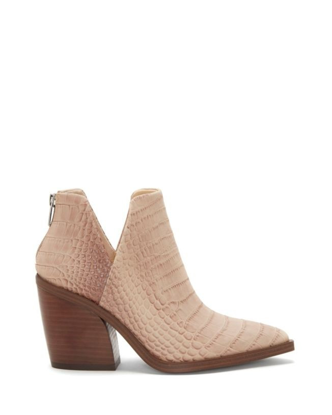 Gigietta Snip-Toe Bootie | Vince Camuto