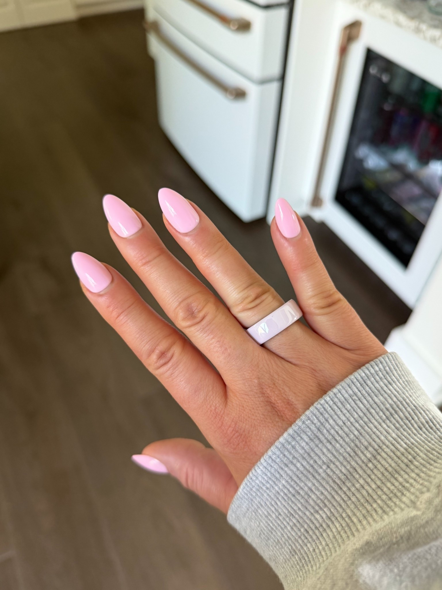 New nail brand I’m loving because the colors are 🔥