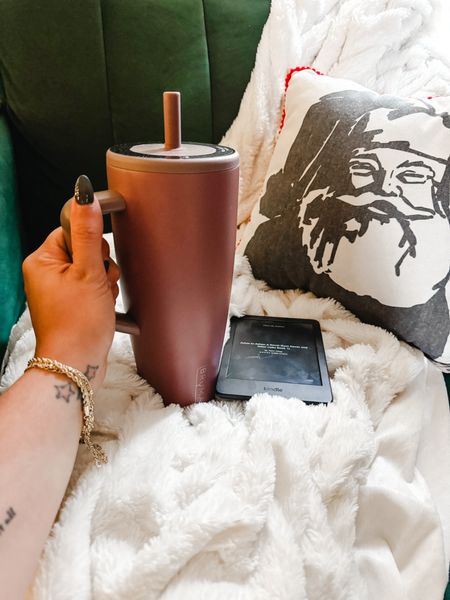 Perfect gifts for the book lover in your life! Hydration using the Era tumbler by Brumate and the Kindle 

Christmas decor
Gift guide 
Christmas gifts
Holiday gift 

#LTKHoliday #LTKGiftGuide #LTKfindsunder50