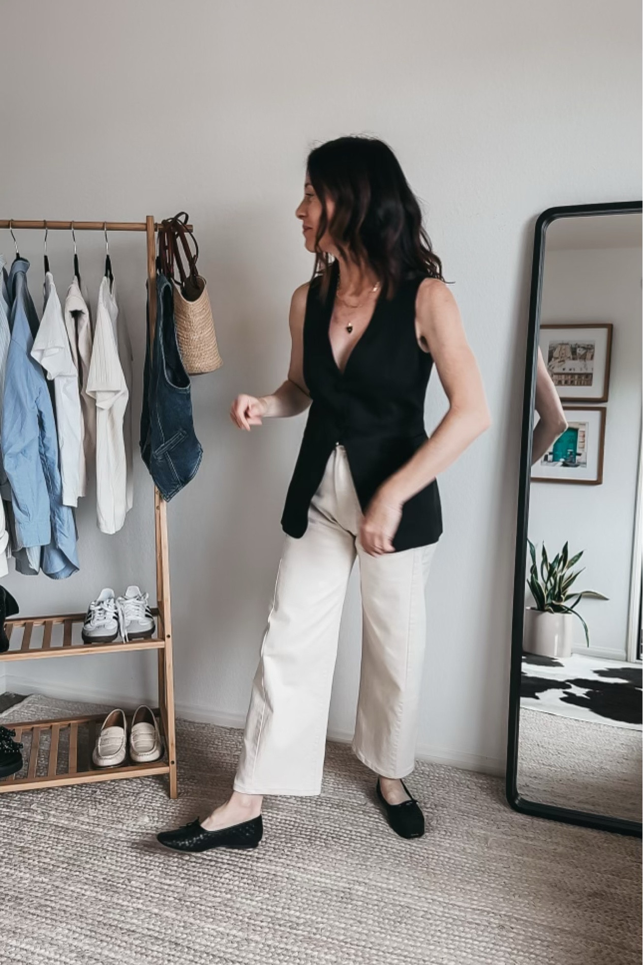 Black vest - Reformation (fits TTS)
Half pipe ankle jeans Off White Pants - Mother Denim (fits TtS)
Black Flats - Freda Salvador  code 15CONNI - I have my true size 



#LTKfindsunder100 #LTKstyletip