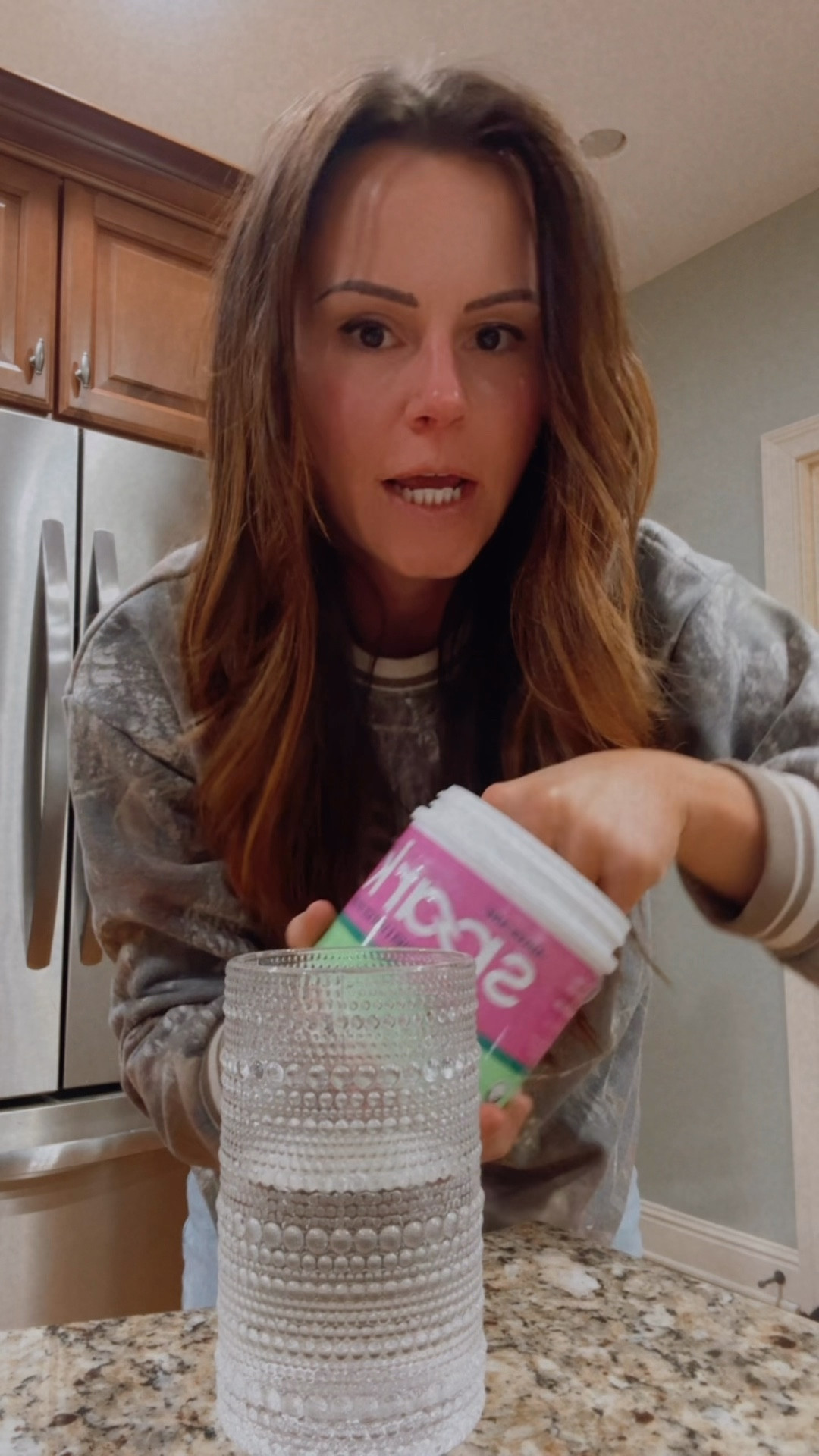 @advocare Spark daily on repeat for yearssss 🔂🔂🔂

Daily energy boost with vitamins and minerals without the jitters! I’ve been drinking these for like over a decade. There’s a huge difference in my energy, muscle definition and hunger cravings. 🙌🙌🙌

#LTKfitnessgoals #LTKActive #LTKmomlife