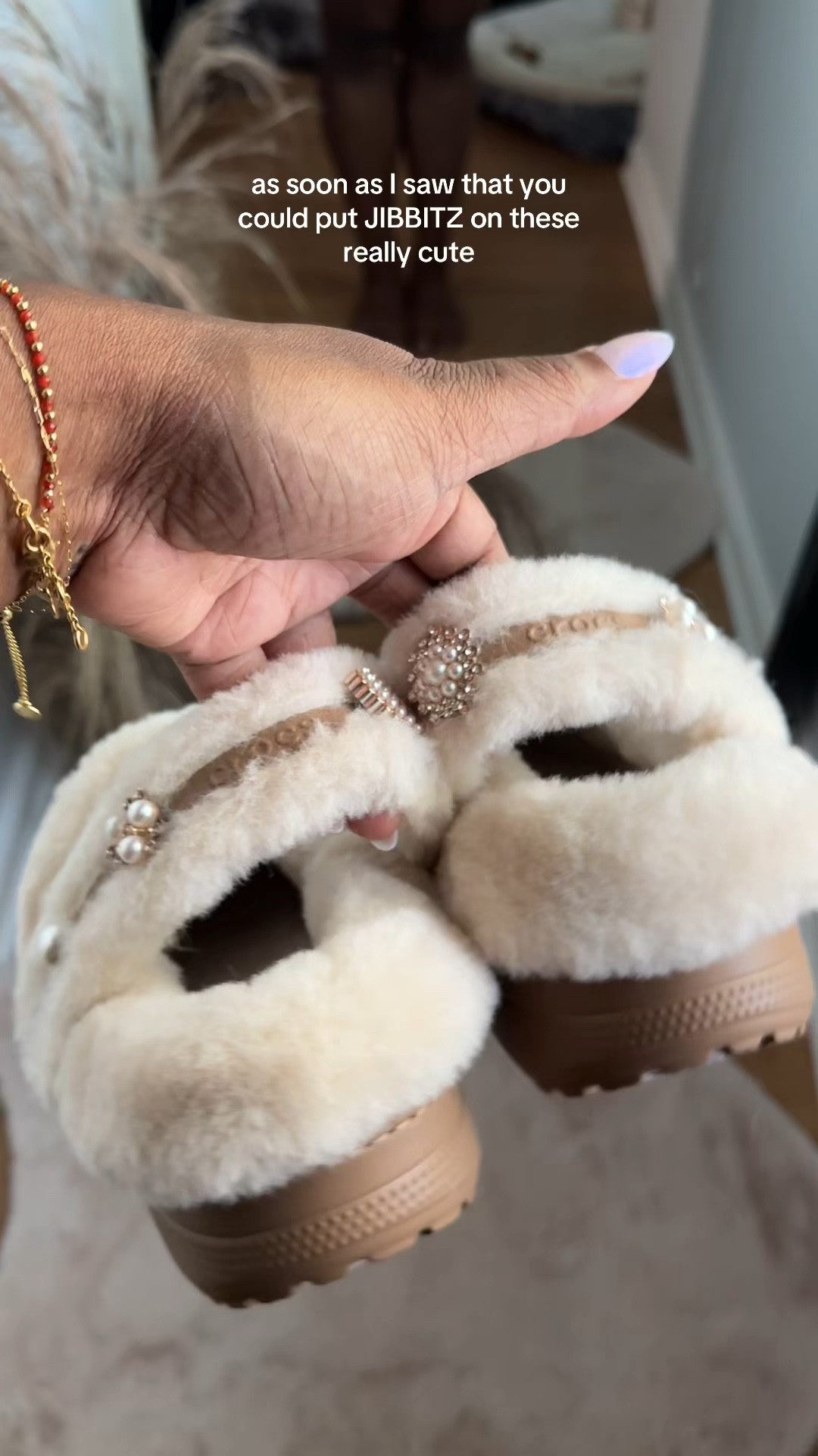 am I a bandwagon crocs girlie? yes, yes I am—but these are way too cute. so, can you blame me? 

p.s. autumn is coming 🍂

#LTKShoeCrush #LTKFindsUnder100 #LTKSeasonal