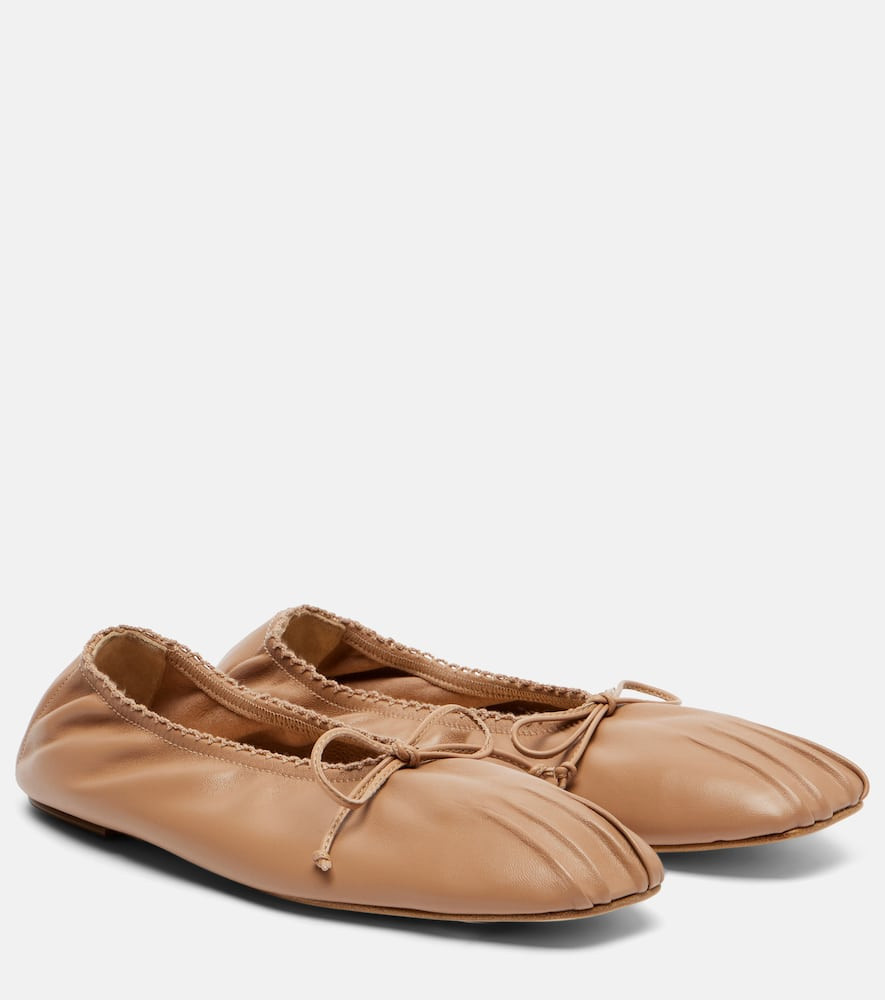 Magda Butrym Leather ballet flats | Mytheresa (INTL)
