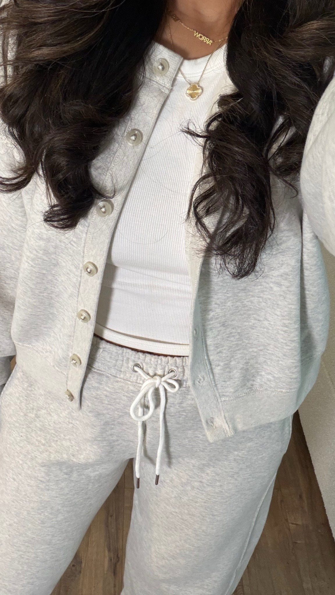 the perfect matching set! This cardigan is a must have!!! Size medium. Medium long sweatpants! Amazon tank! New balance sneakers