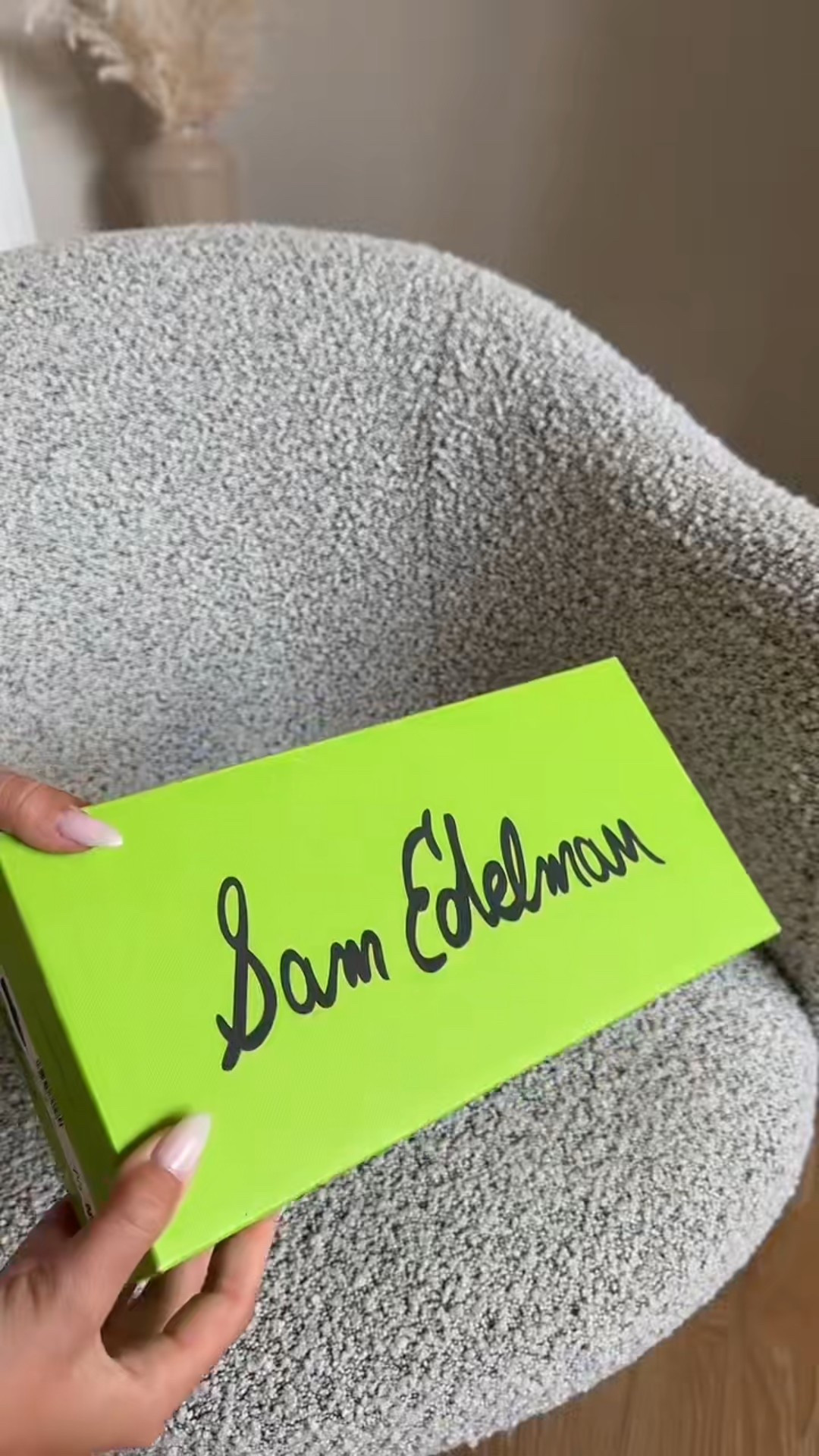 The perfect fall flats 🖤

#LTKWorkwear #LTKU #LTKShoeCrush