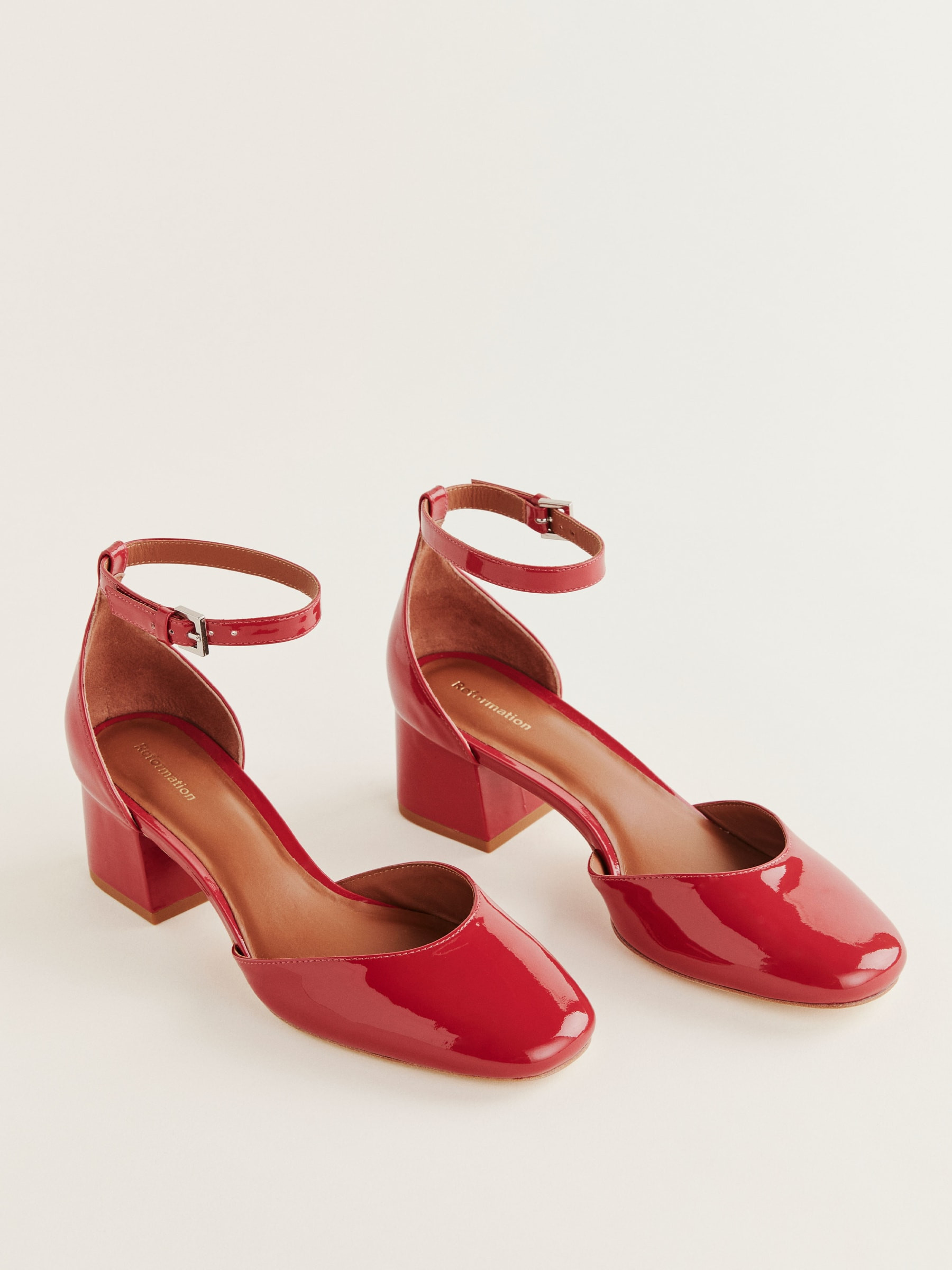 Mallori Closed Toe Heel | Reformation (Global)