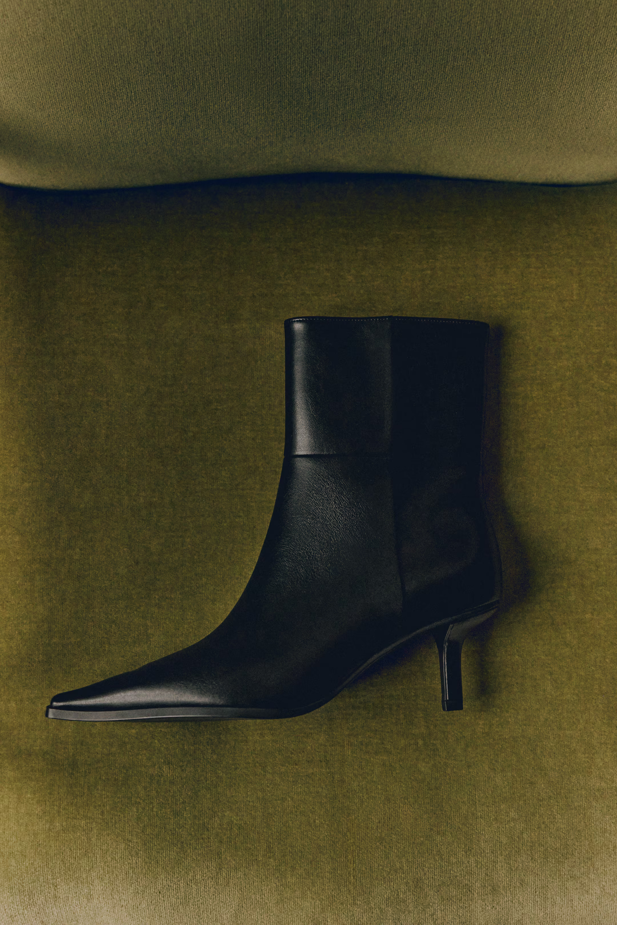 Heeled Ankle Boots | H&M (US + CA)