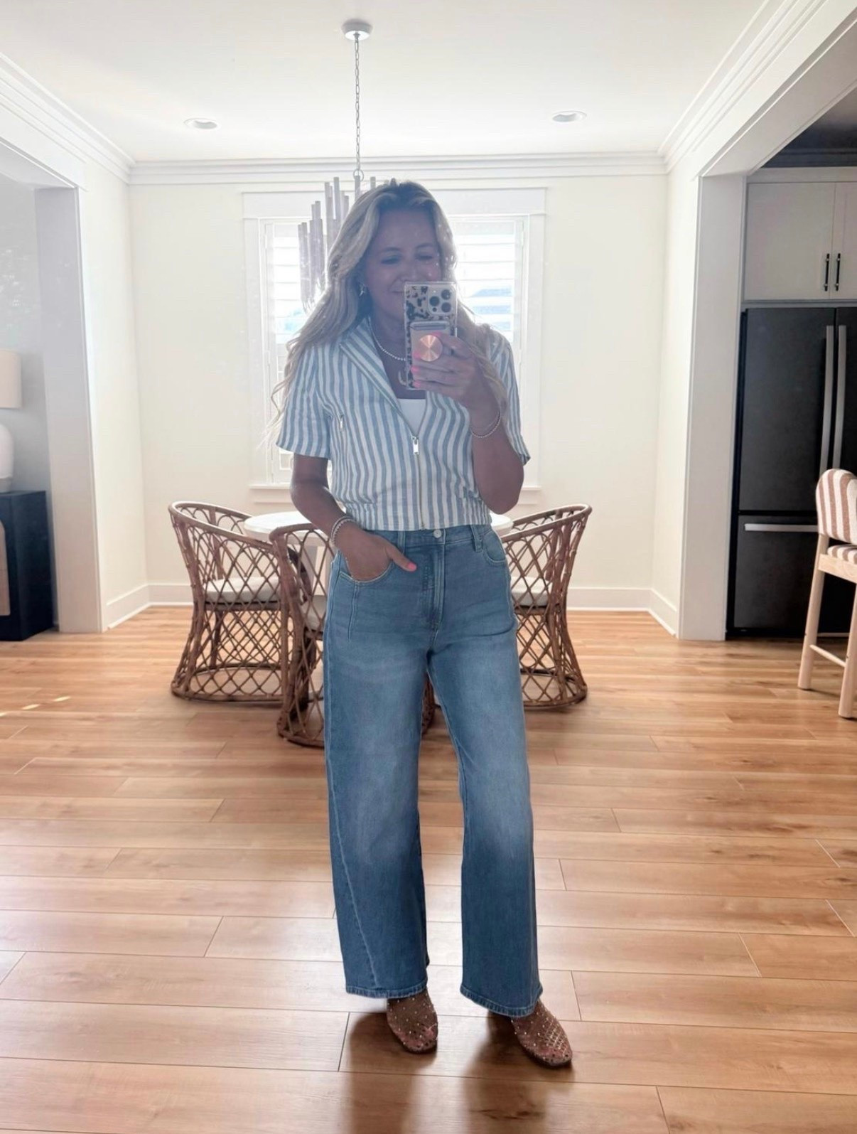 Love this look

#LTKdayinmylife #LTKmomlife #LTKootd