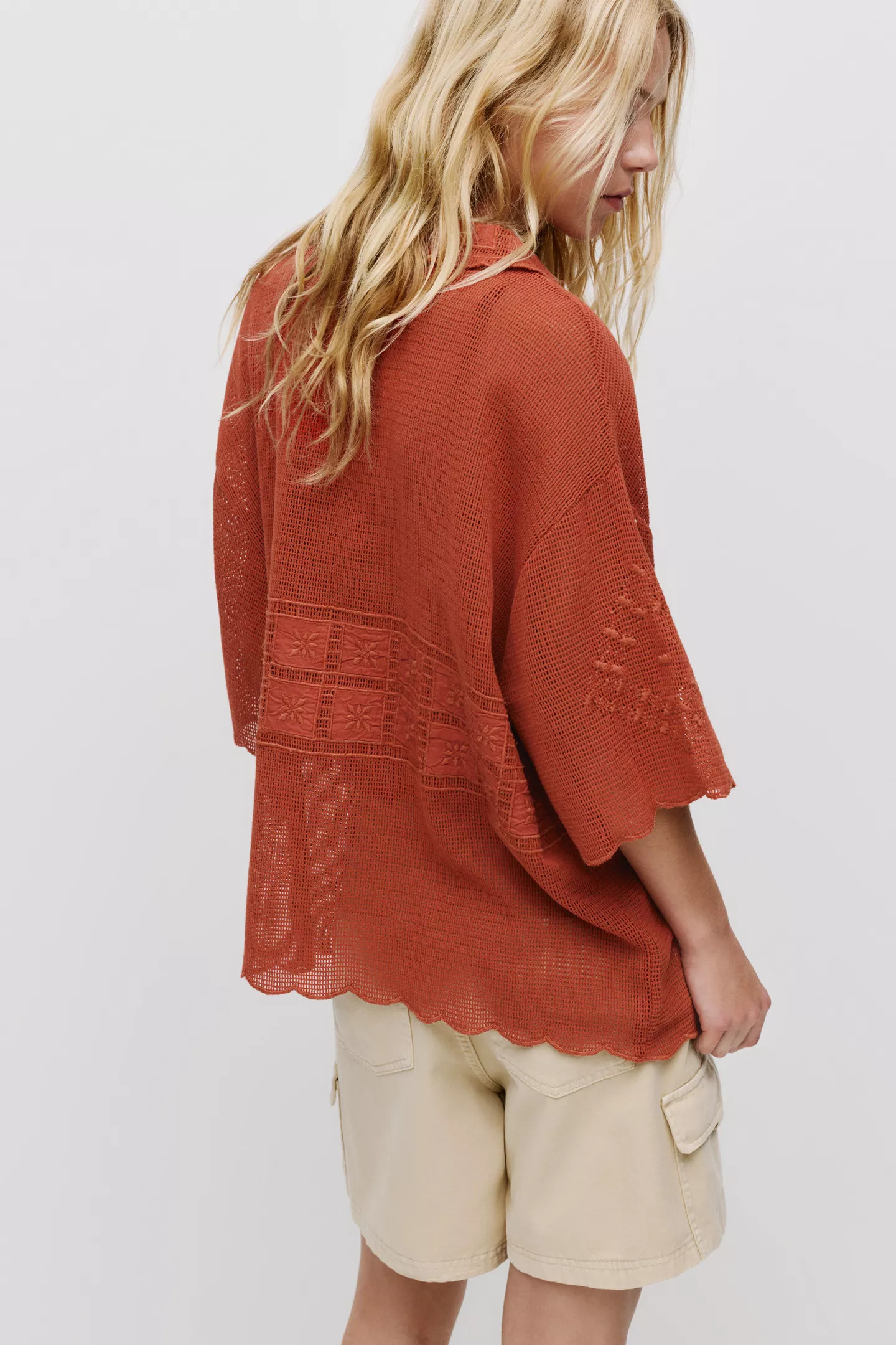 Embroidered knit shirt | PULL and BEAR UK