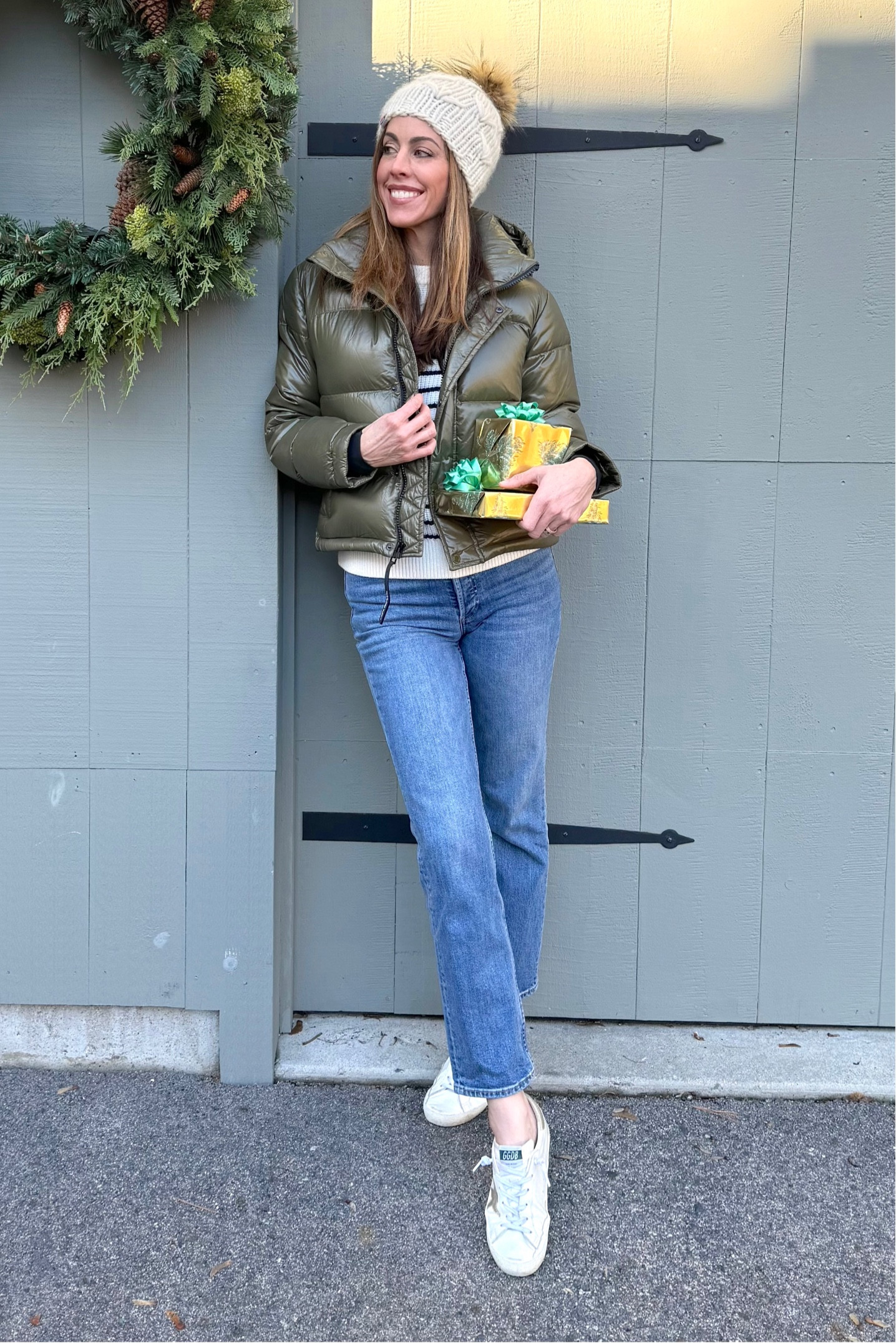 The @aritzia SuperPuff is my new favorite winter coat! So many colors and cuts #aritziapartner #TheSuperPuff 

#LTKover40