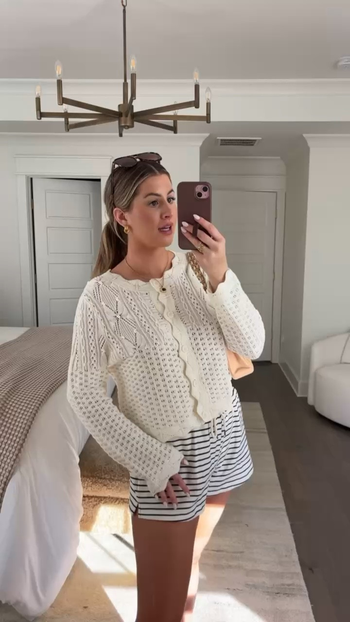 Love this outfit for Spring🤍🫶🏼

Sunglasses are on sale now :)
Wearing medium in shorts and large in cardigan!



Spring outfits, spring break, target, knit, striped, summer, vacation outfits beach, sidneymarieduke

#LTKootd #LTKSeasonal