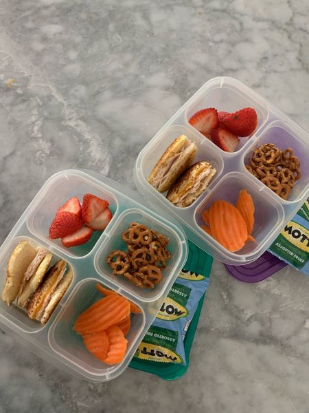It’s that time again. Time to start packing lunches.

We’ve used these containers to create our own version of lunchables the last few years and it makes packing a lunch so easy.

#LTKkids #LTKBacktoSchool #LTKbaby