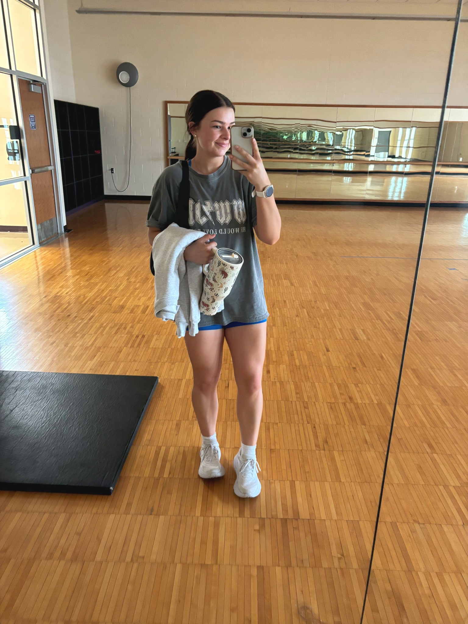 Workout outfit of the day!  Tshirt is is He Would Love First but unfortunately I couldn’t link it! 

#LTKFindsUnder50 #LTKWorkwear #LTKActive