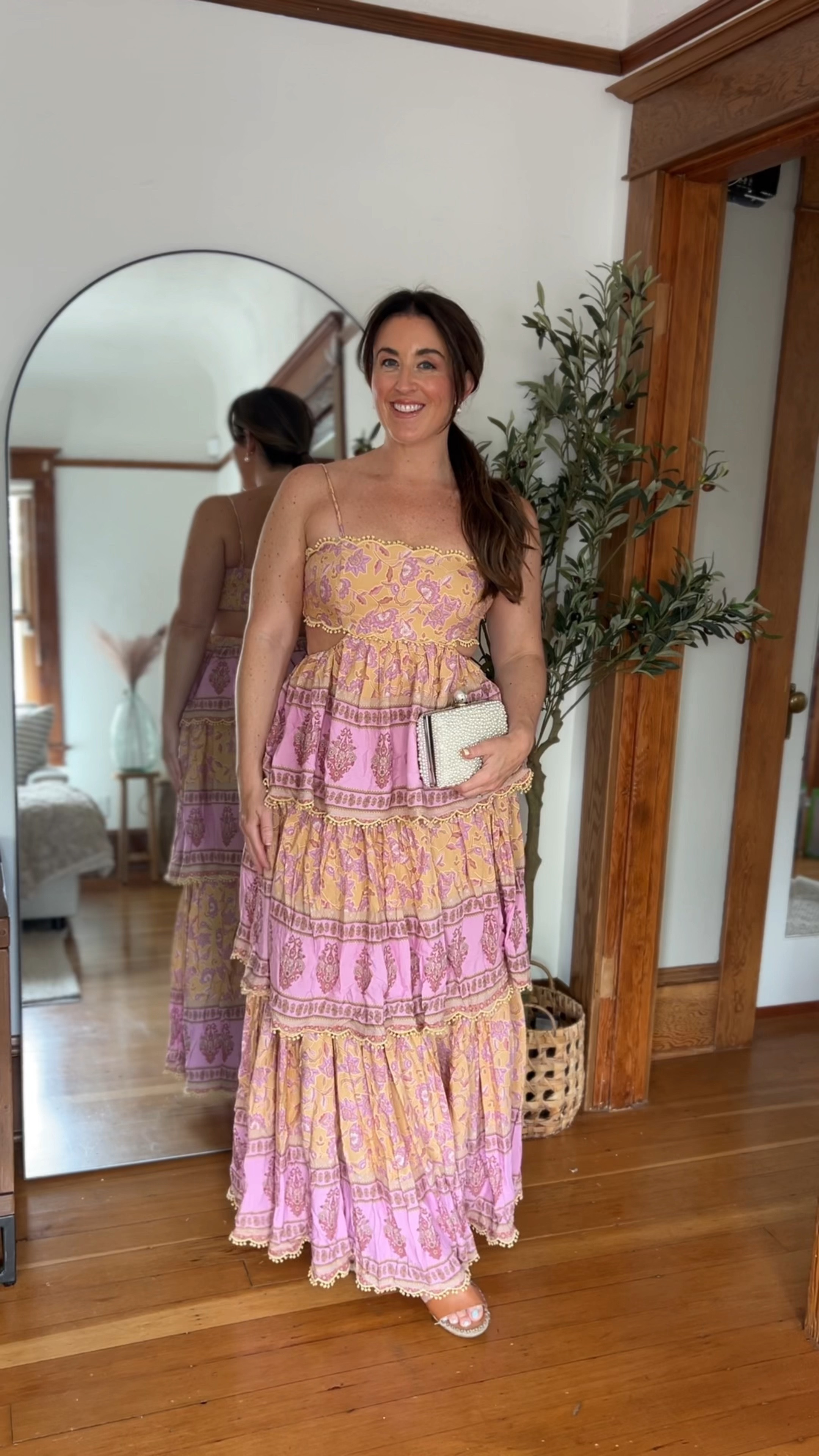The perfect spring wedding guest dress … this looks designer but is only $150!

Spring wedding guest dress, amazon fashion finds, zimmermann dress, size 8, sundress, what to wear this spring, summer dresses, styling sundresses, tiered sundressses



#LTKVideo #LTKSeasonal #LTKmidsize