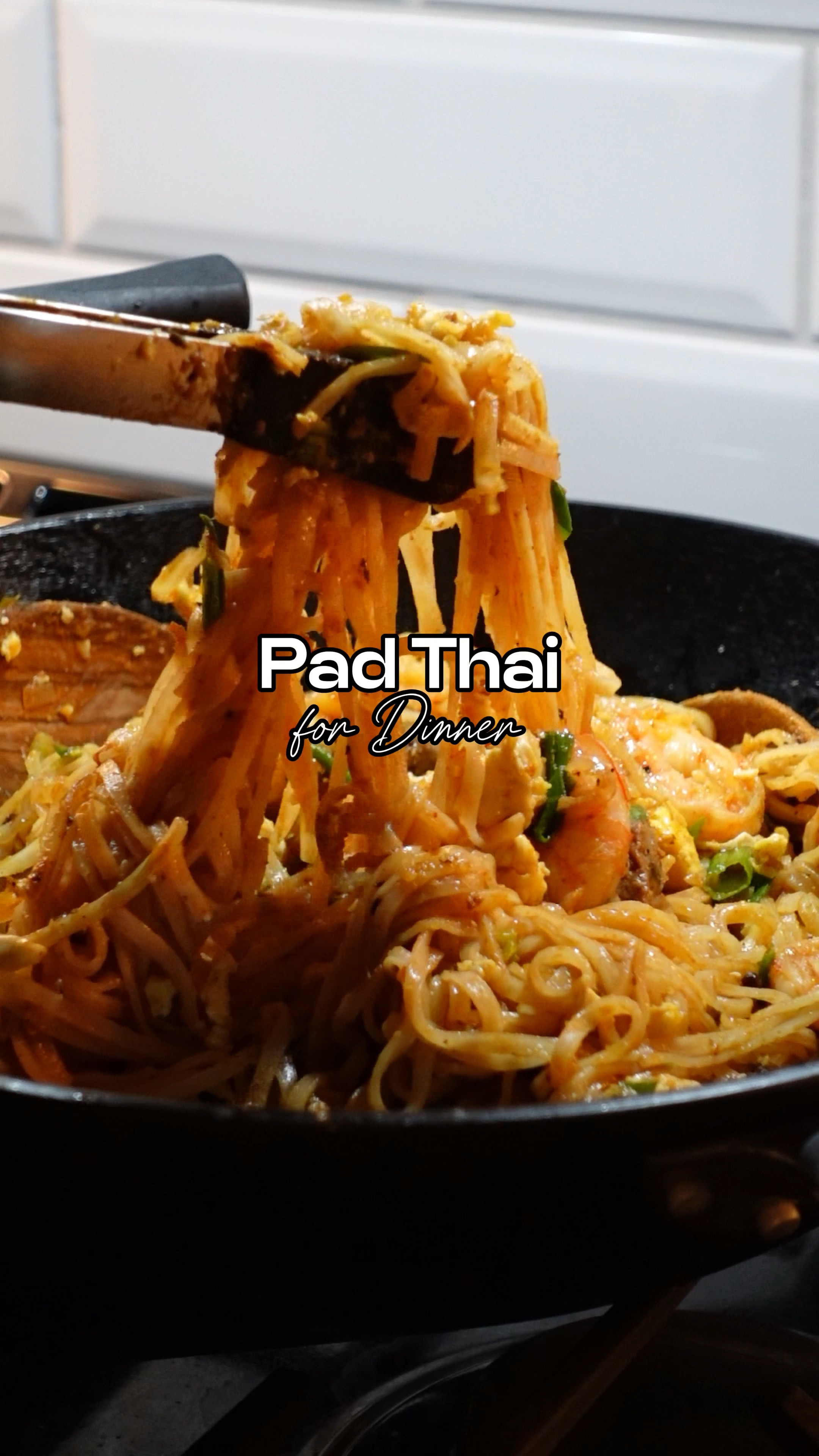 Pad Thai for dinner 😋

#LTKVideo #LTKHome #LTKFallSale