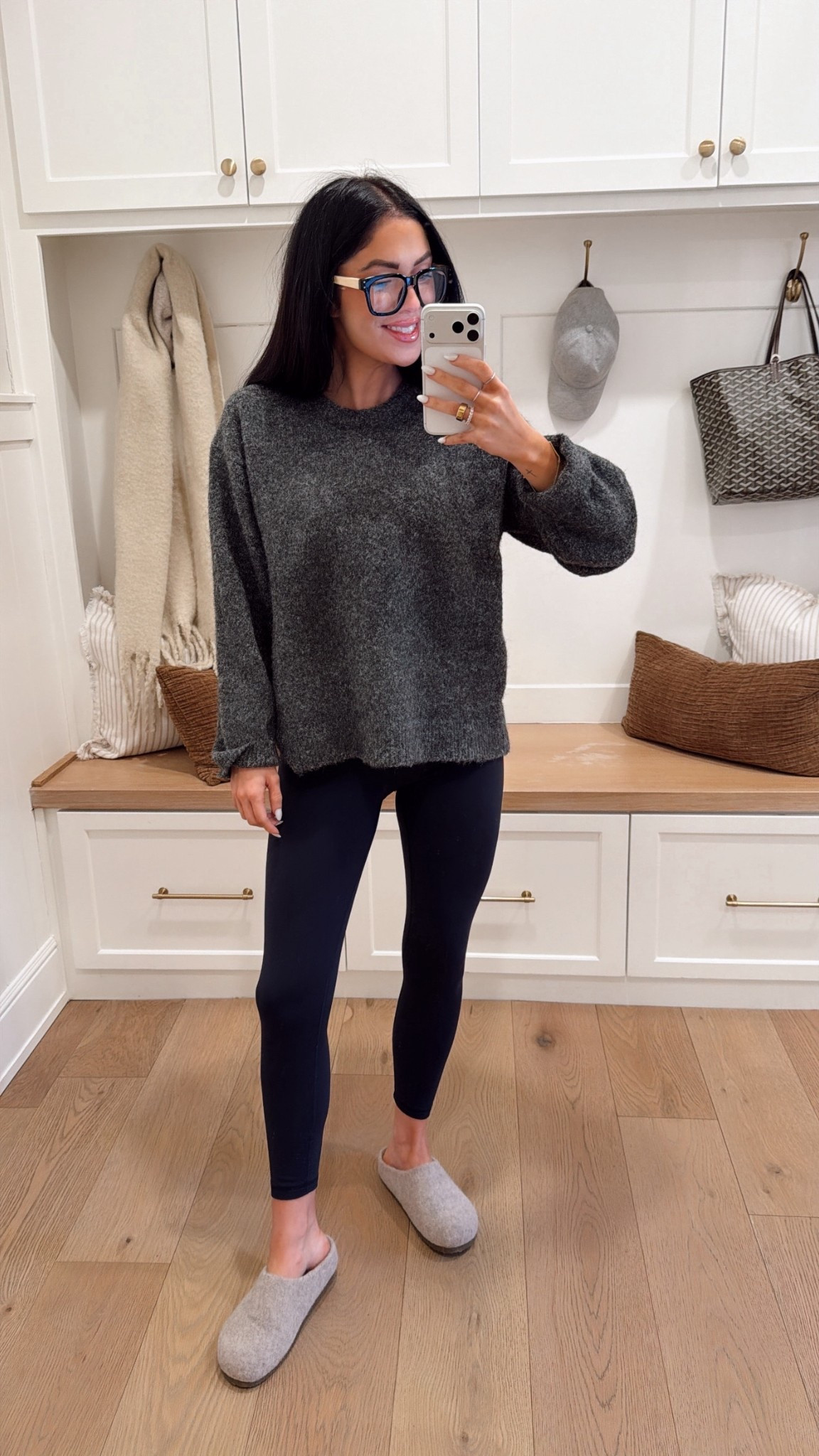 Staples that will never leave my closet👇🏼