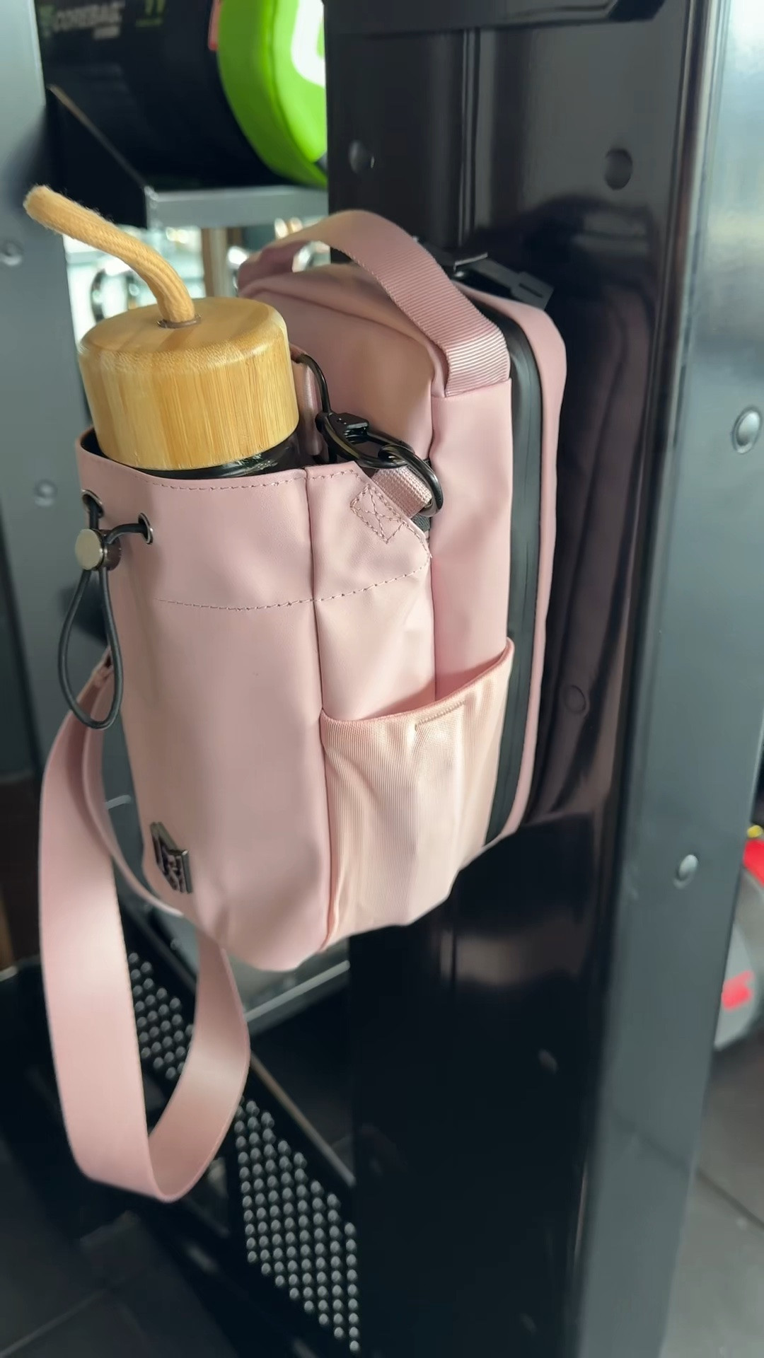 Magnetic gym bag 

Gym essentials, fitness, gym bag, water bottle bag, active essential

#LTKfitnessgoals #LTKActive