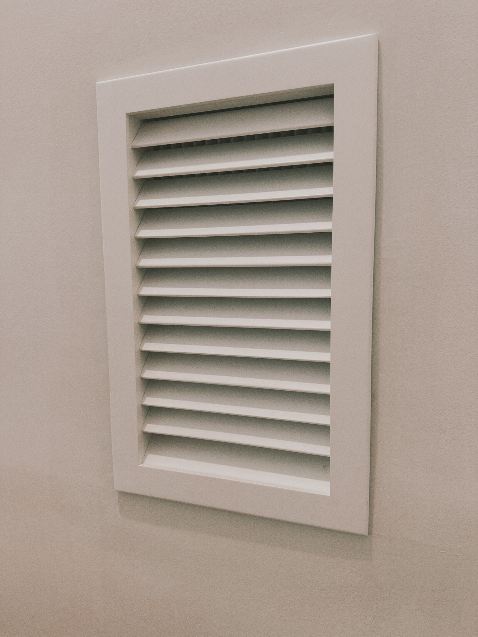 The updated air vent I replaced ✨ so much prettier than the old one! Just gives the space a cleaner look! 🙌🏽 several size options! 

Etsy finds / home decor / Holley Gabrielle / home Reno 

#LTKHome