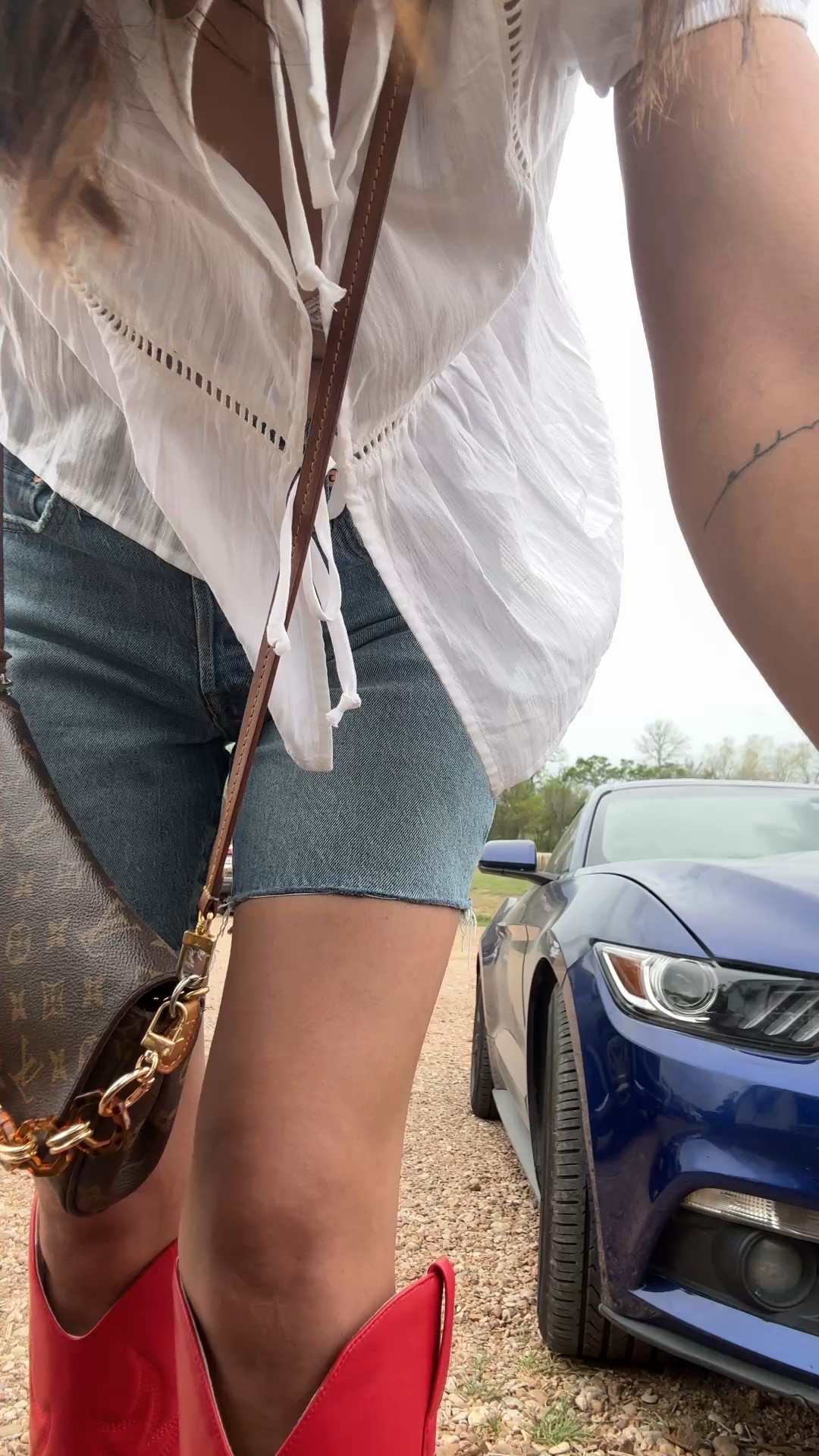 Round Top OOTD

#LTKStyleTip #LTKFestival #LTKFindsUnder100