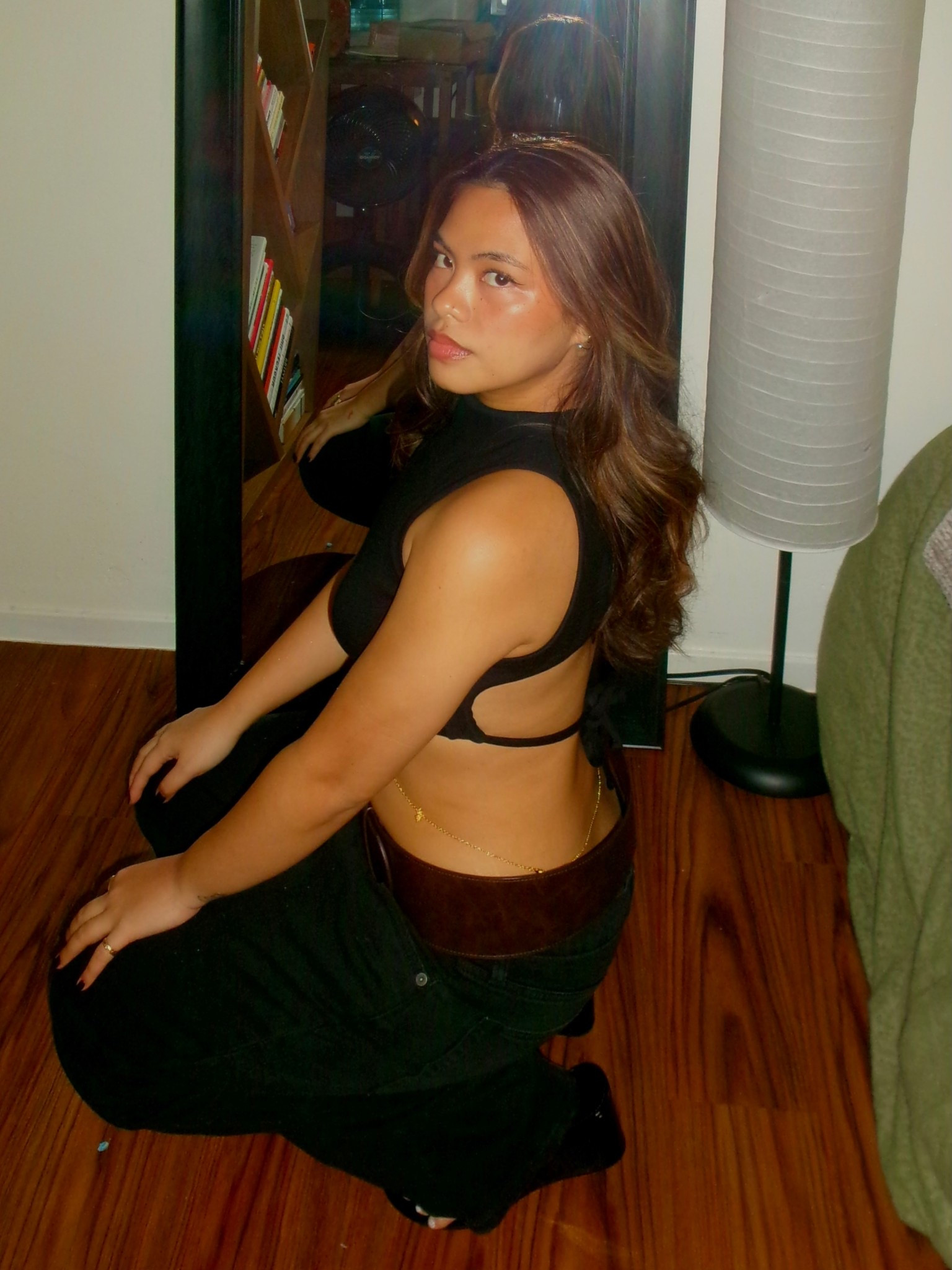 A classic all black outfit for a girls night!! Gap jeans have me in a chokehold 🔥

#LTKPetite #LTKStyleTip #LTKSaleAlert