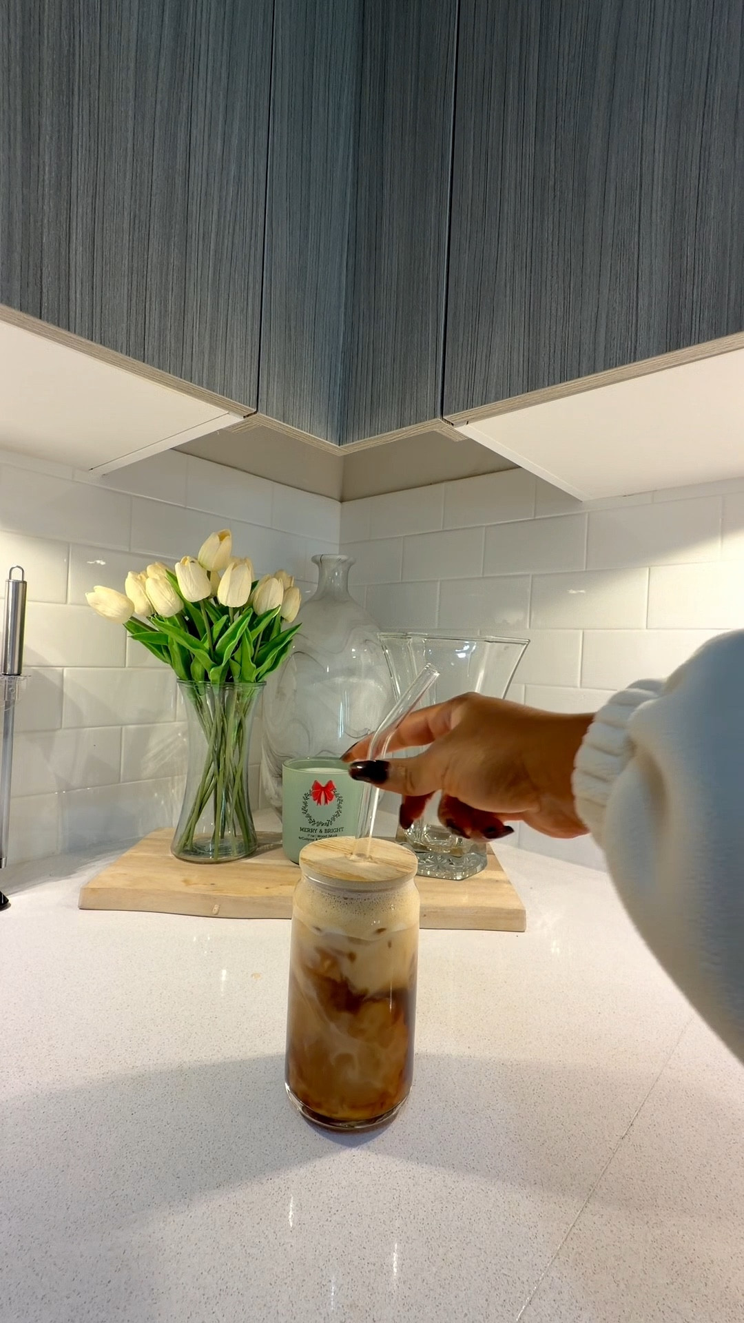 Honey bun latte is my new fav 

#LTKdayinmylife #LTKFindsUnder100 #LTKmorningroutine