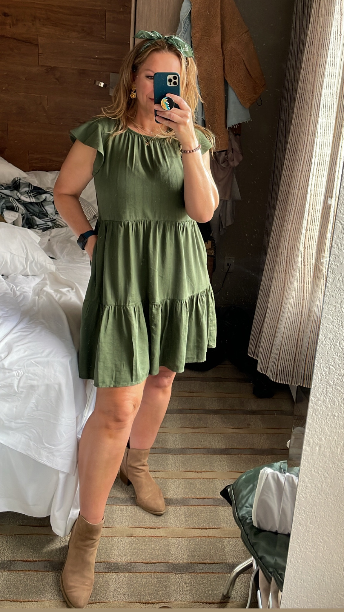 Fall outfits. Wedding guest. Family photos.  Fall dresses. Fall fashion  

#LTKsalealert #LTKSeasonal #LTKmidsize