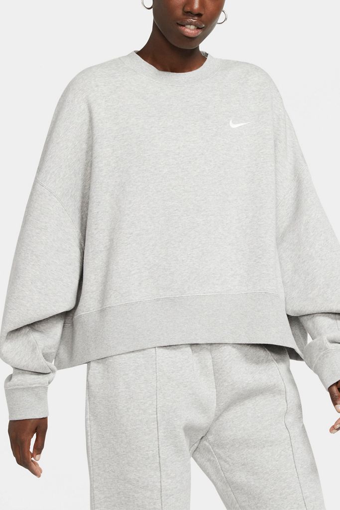 Nike Sportswear Fleece Crew Neck Sweatshirt | Urban Outfitters (US and RoW)