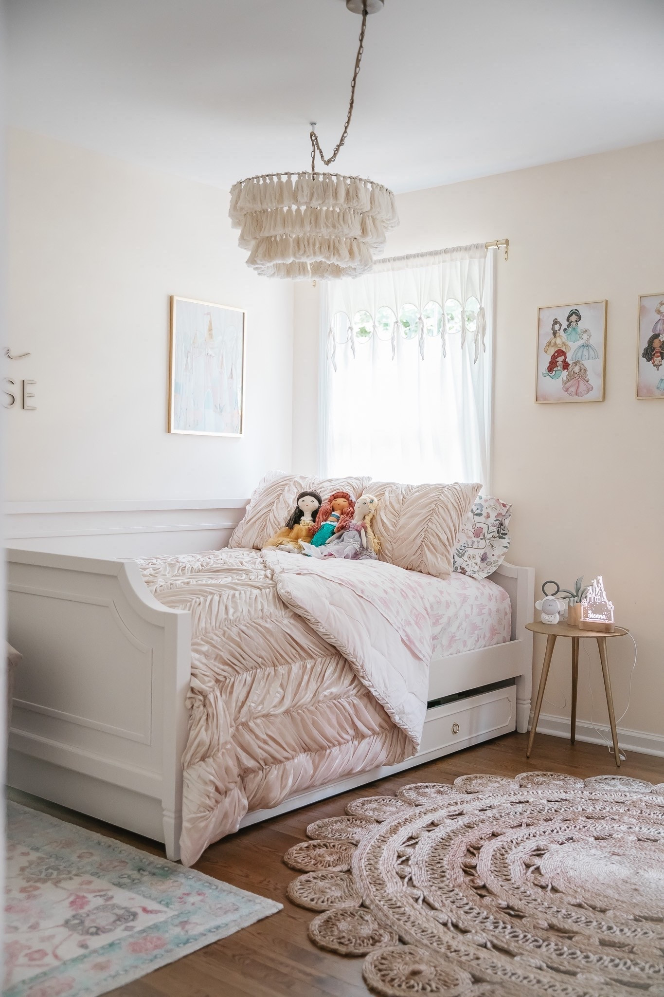 Sienna’s new princess big girl room and all the details! Love this trundle daybed for her to have sleepovers when she’s older. For now we’re storing books in it! Her room feels so luxe and inviting and we’re all obsessed!

#LTKKids #LTKHome #LTKFamily