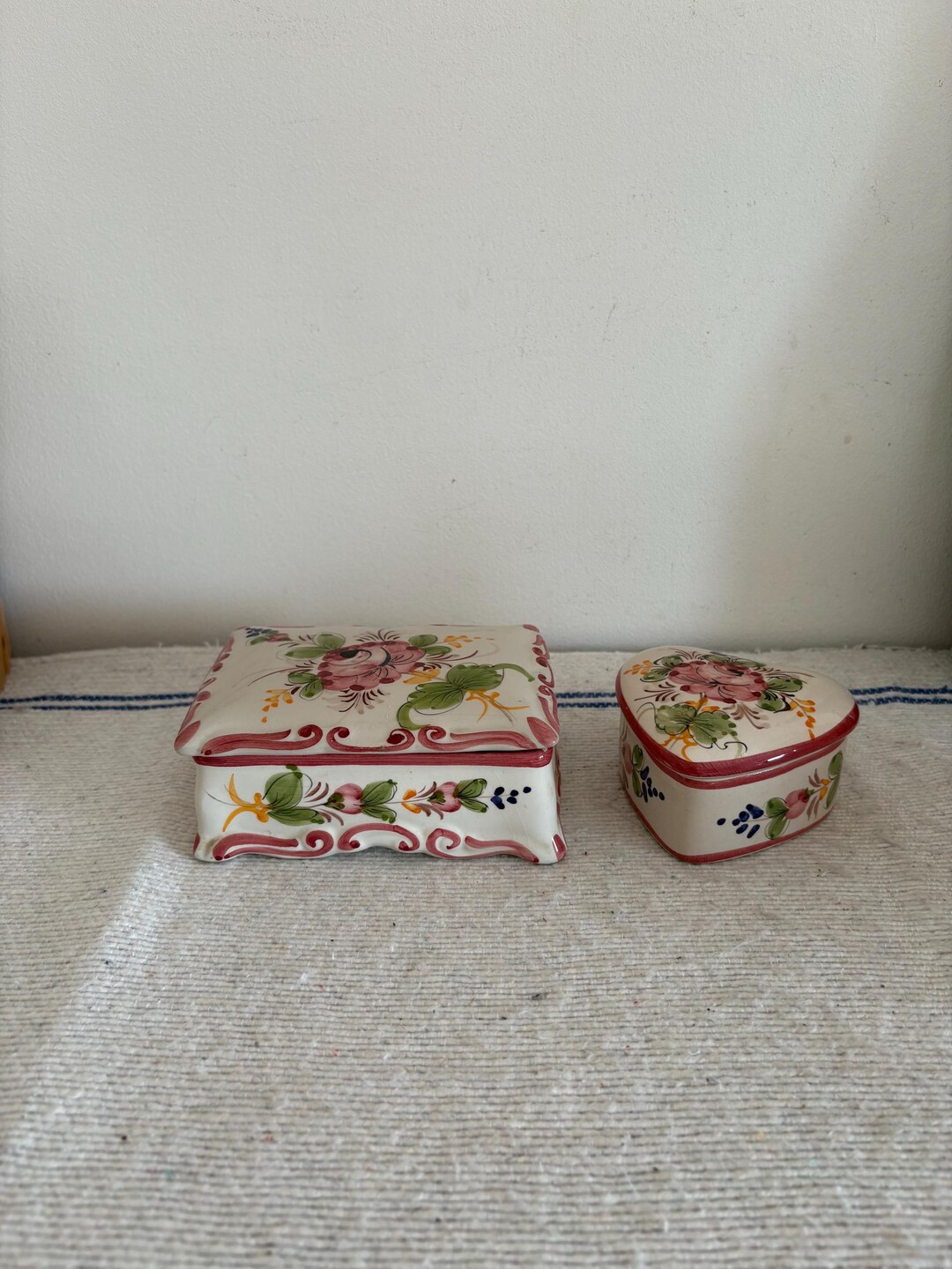 A French vintage set of two hand painted lidded ceramic  trinket boxes, one heart, one rectangula... | Etsy (US)