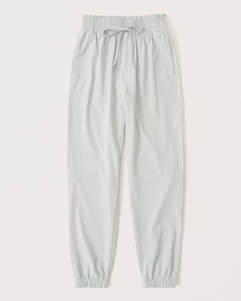 Traveler Joggers | Abercrombie & Fitch (US)