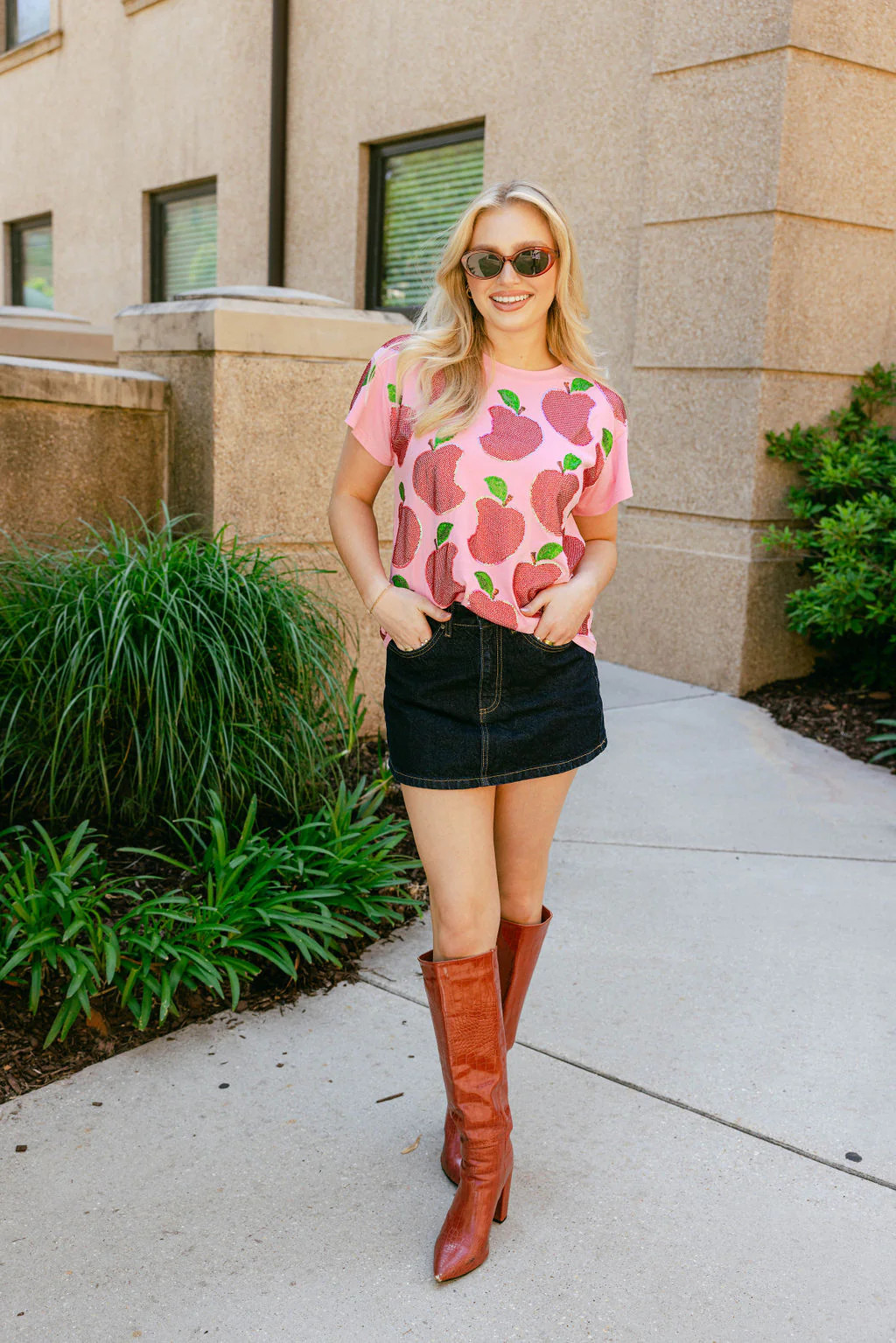 Pink Scattered Apple Tee | Queen of Sparkles