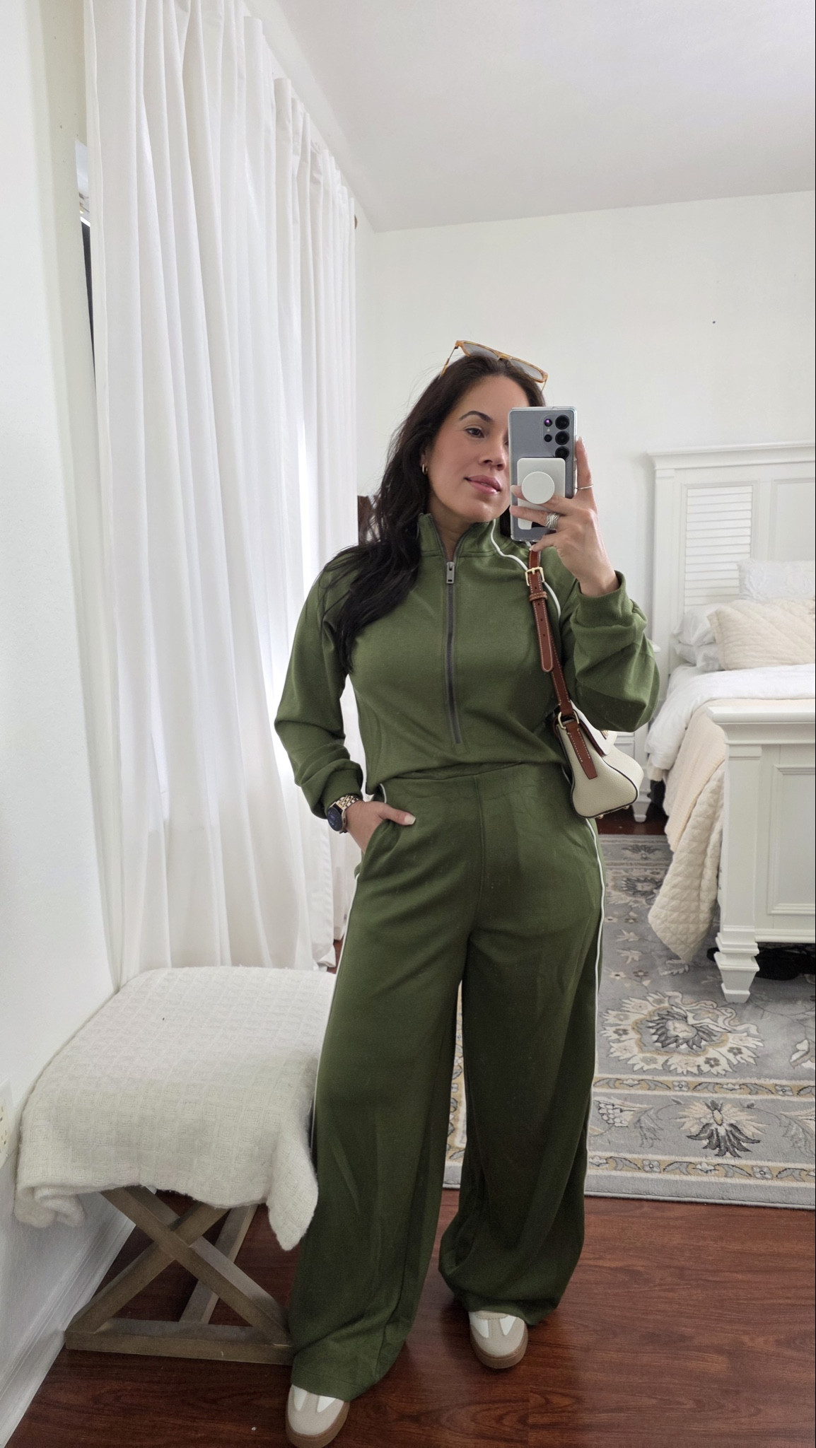 This Amazon jumpsuit has a cute little cutout in the back😍 I’m wearing it in a small for reference 

#LTKootd