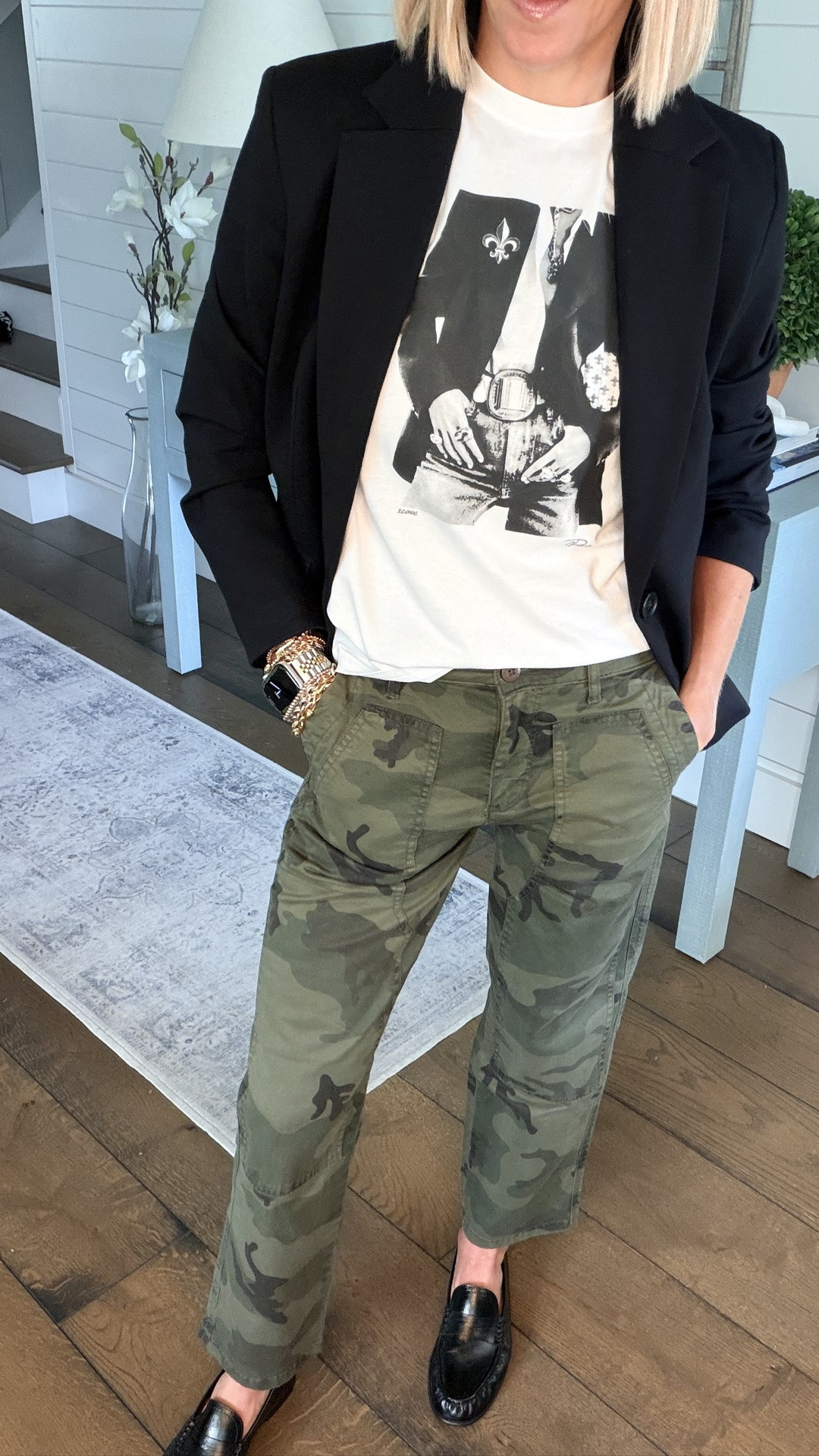 Casual camo for work or weekend. Try pairing your camo with a fun graphic T and blazer for a twist. Wearing XS in blazer @Spanx and 24 in pants.

#LTKootd #LTKOver40 #LTKWorkwear