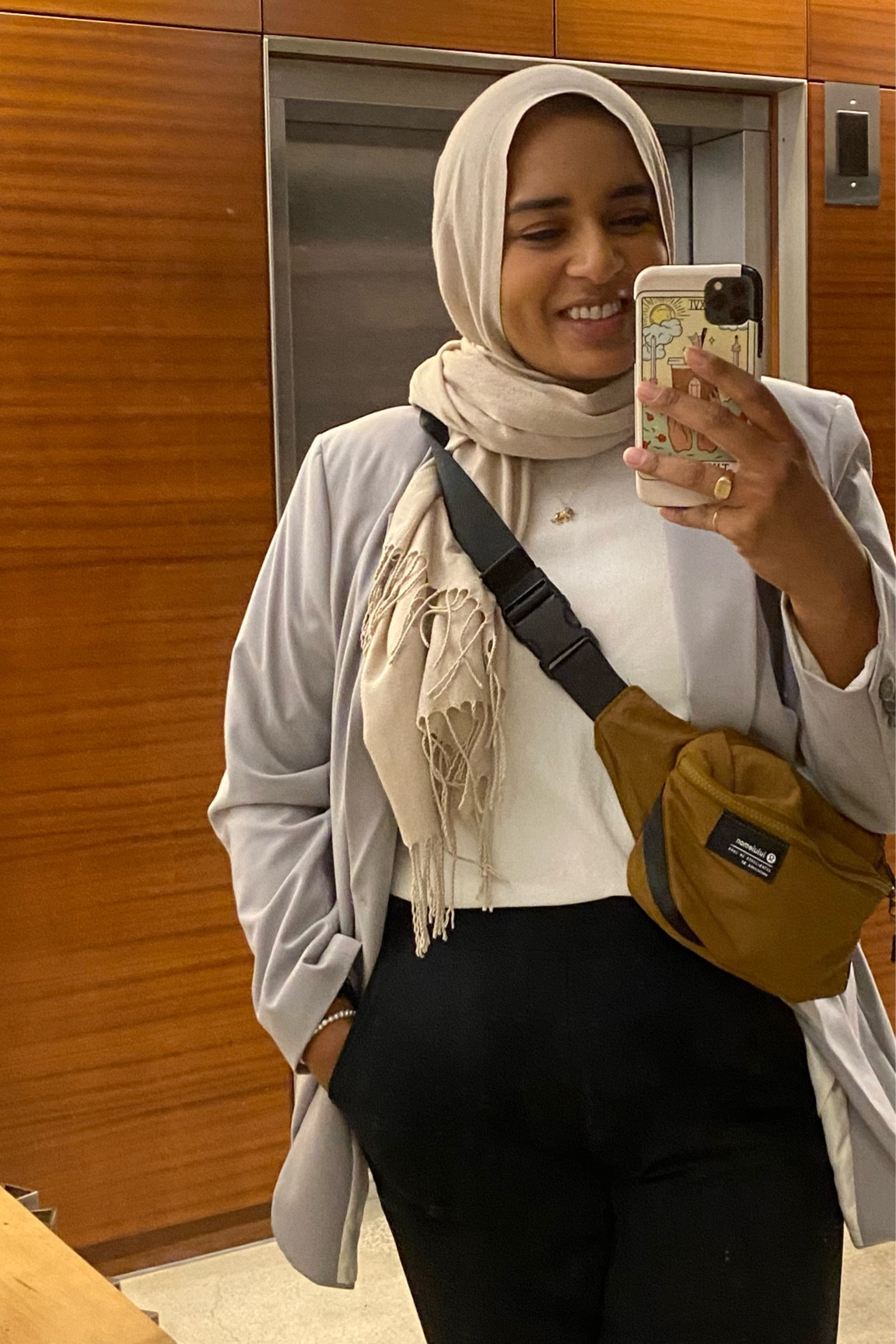 My favorite work outfit 

#lululemon #athleta 