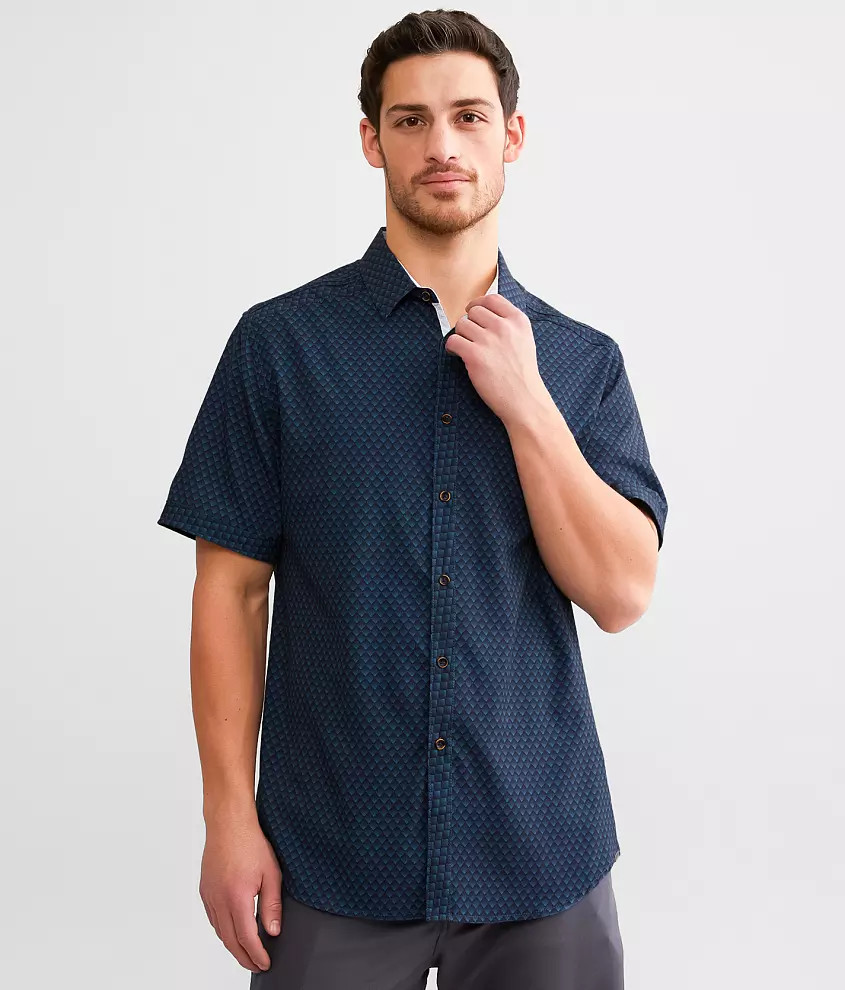 Gradient Athletic Performance Stretch Shirt | Buckle