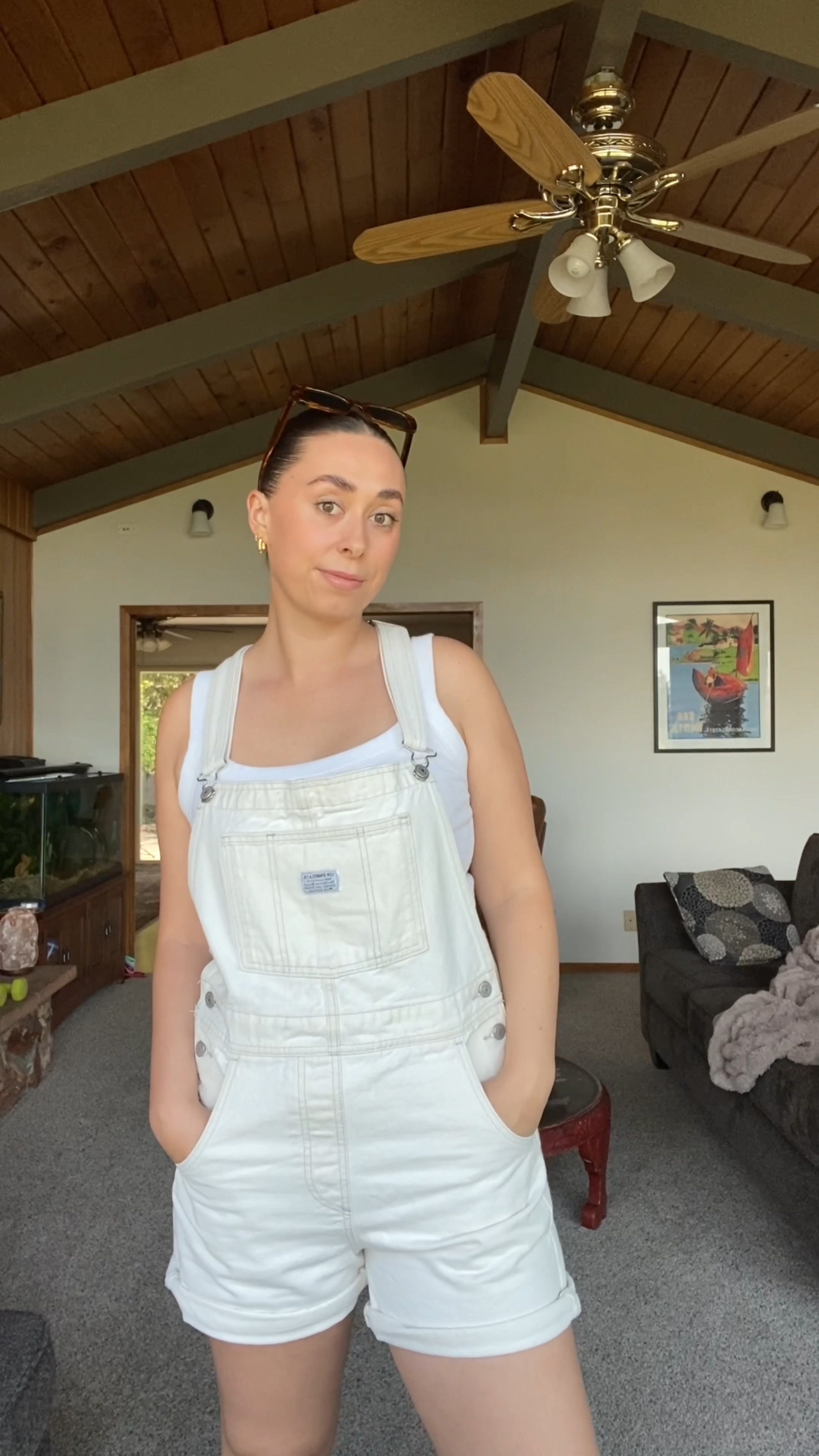 overalls outfit

#LTKVideo #LTKstyletip #LTKSeasonal