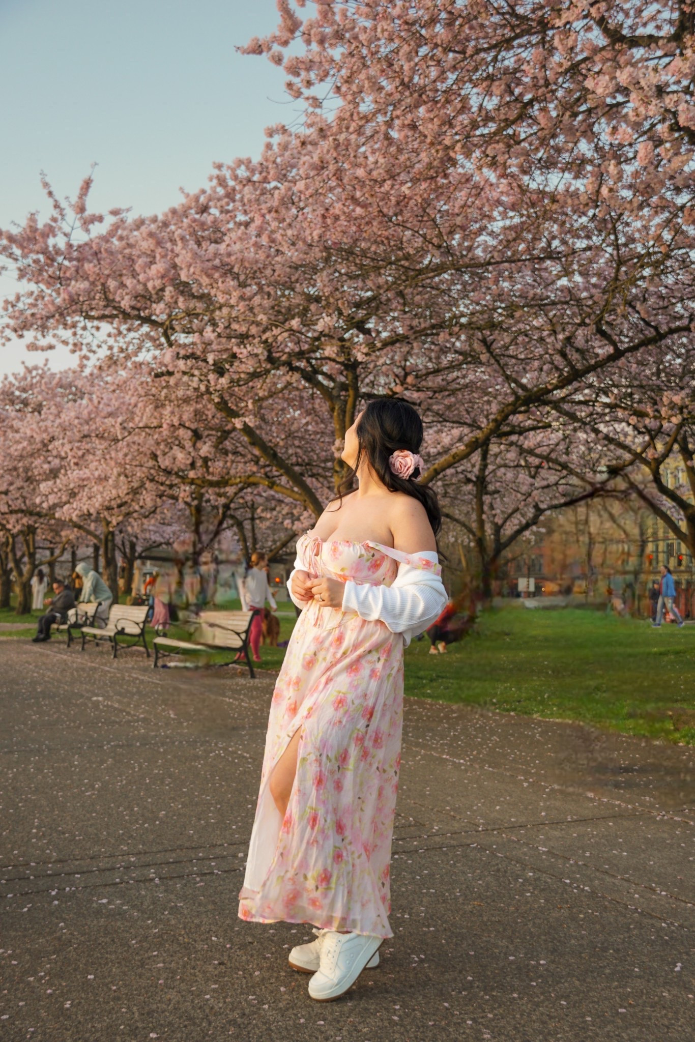 Spring, dress, flower fields, Bardot, house of cb, march

#LTKWedding #LTKmomlife