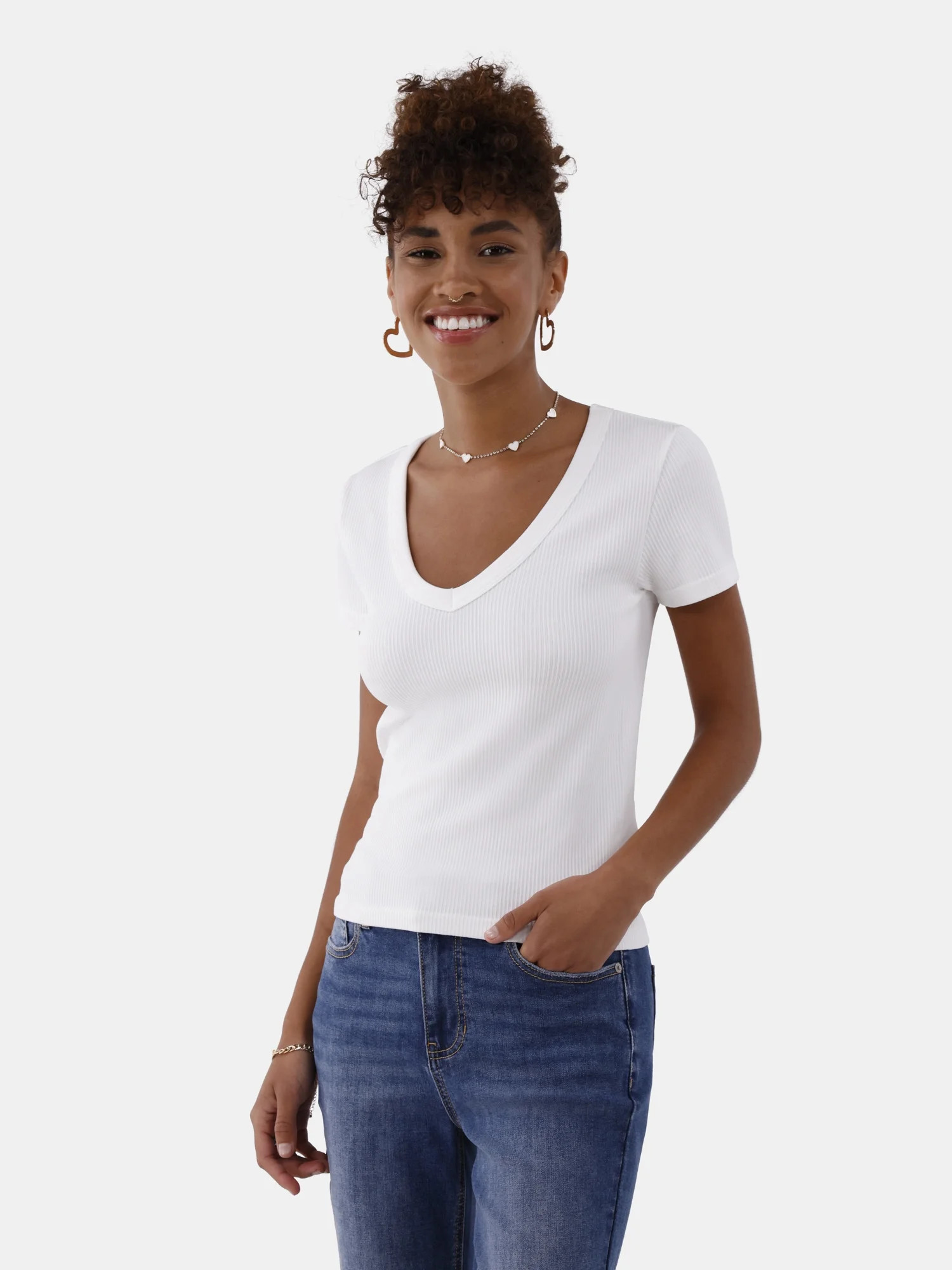 No Boundaries Seamless V-Neck Tee with Short Sleeves, Women's | Walmart (US)