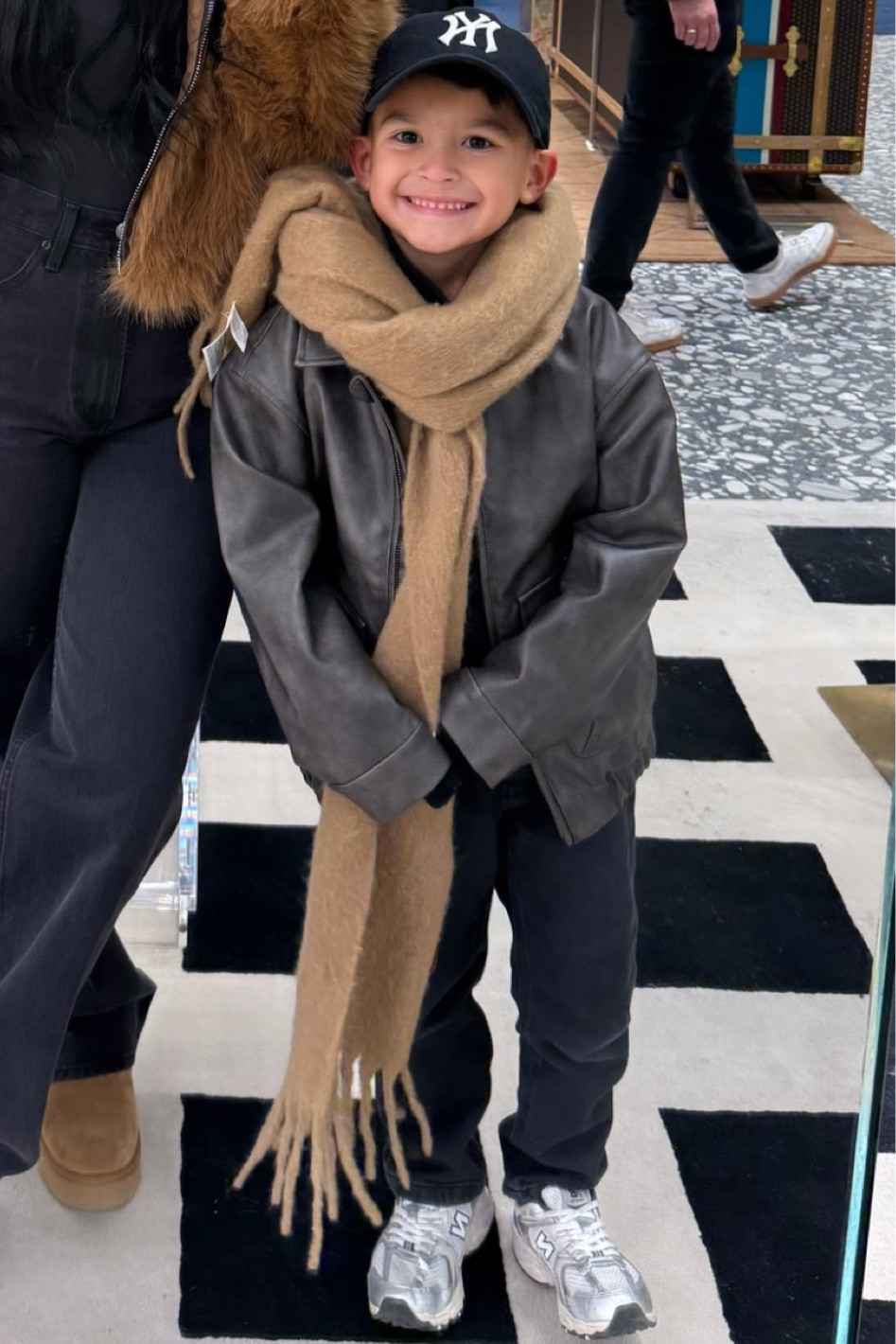 Max 🤎 
New York Day 2 