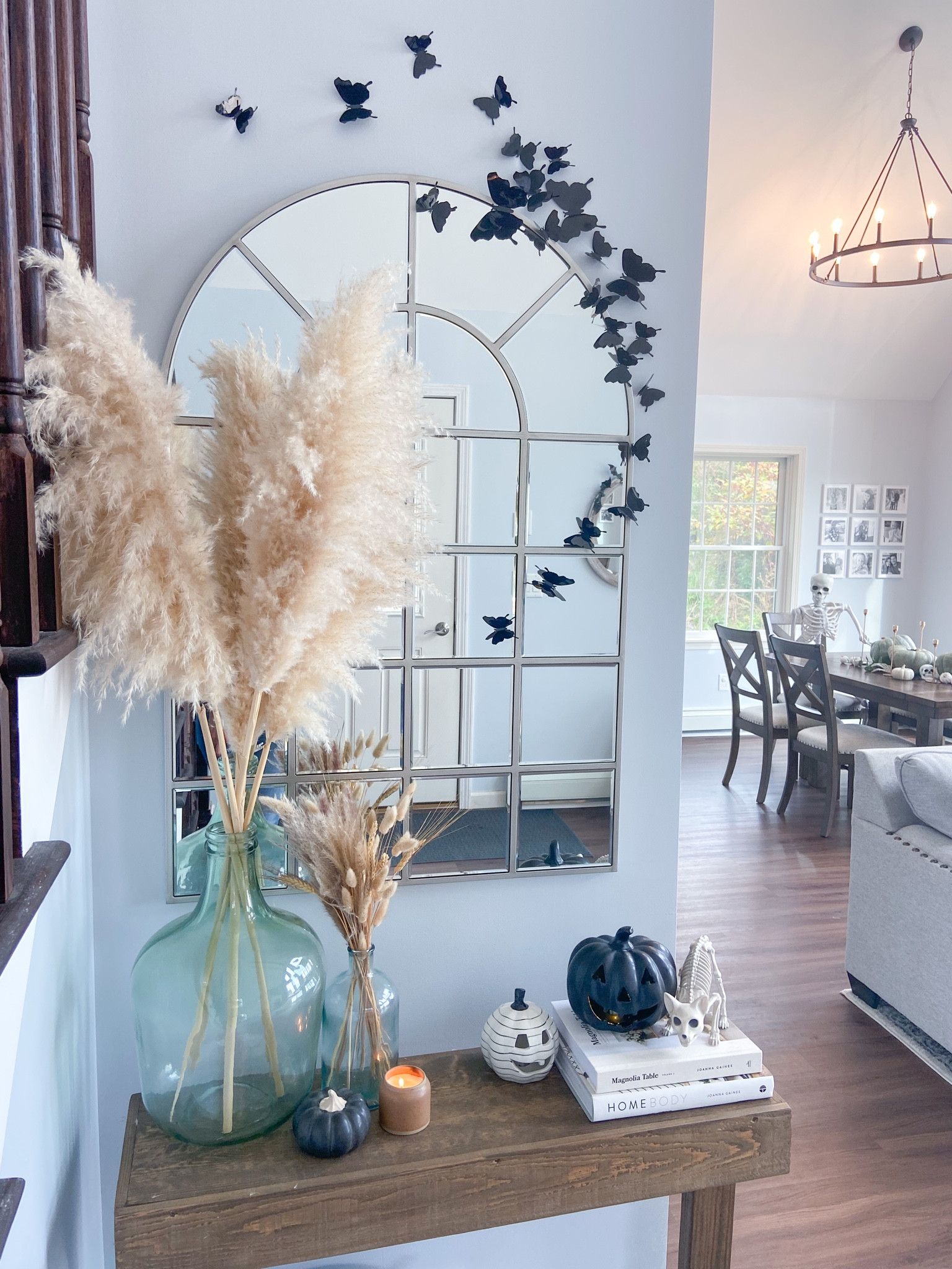 Pampas grass, black butterfly, arch mirror, Halloween decor, fall decor, spooky decor

#LTKHalloween #LTKhome #LTKSeasonal