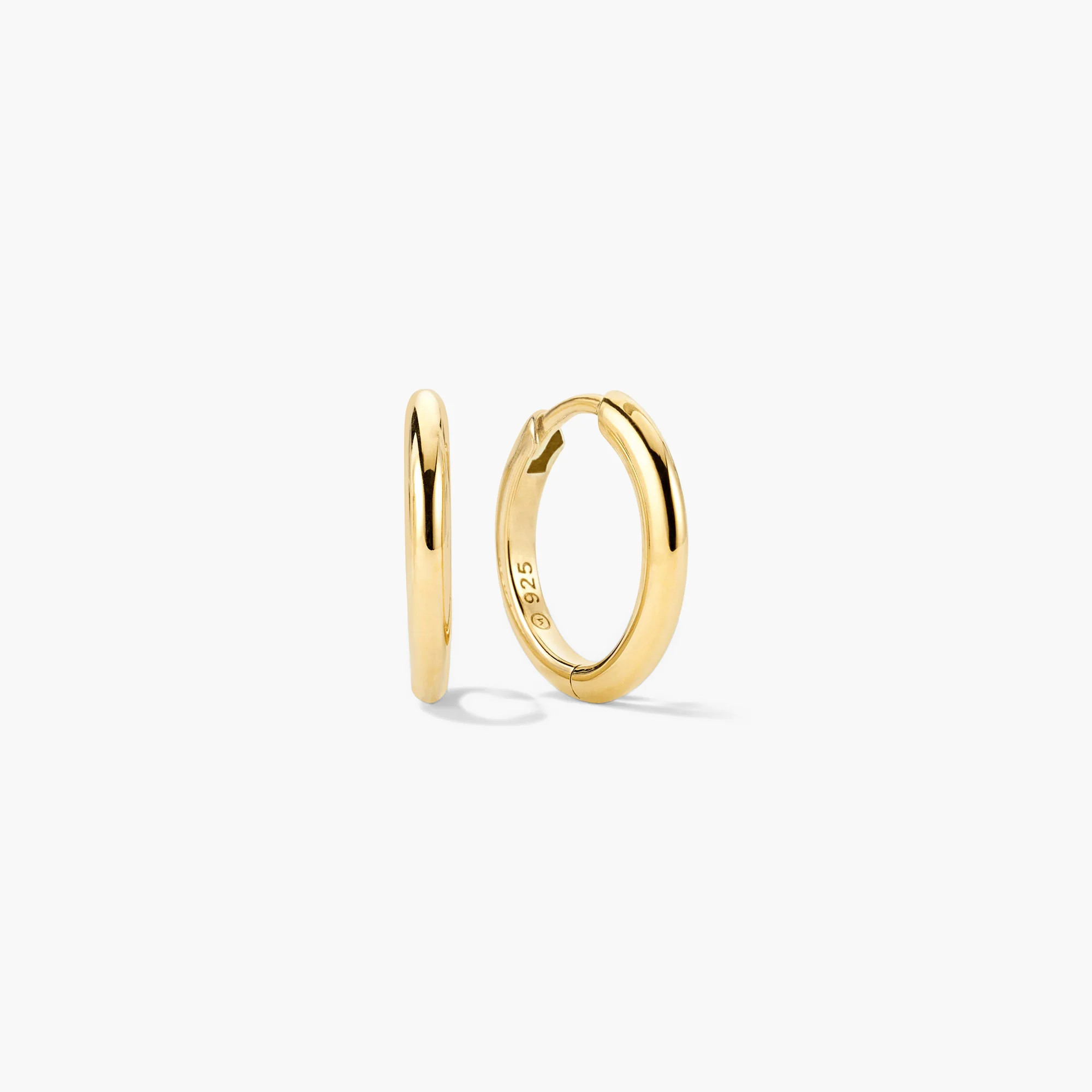 18k Gold Vermeil Medium Tube Hoop Earrings - Jewelry | Mejuri | Mejuri Fine Crew
