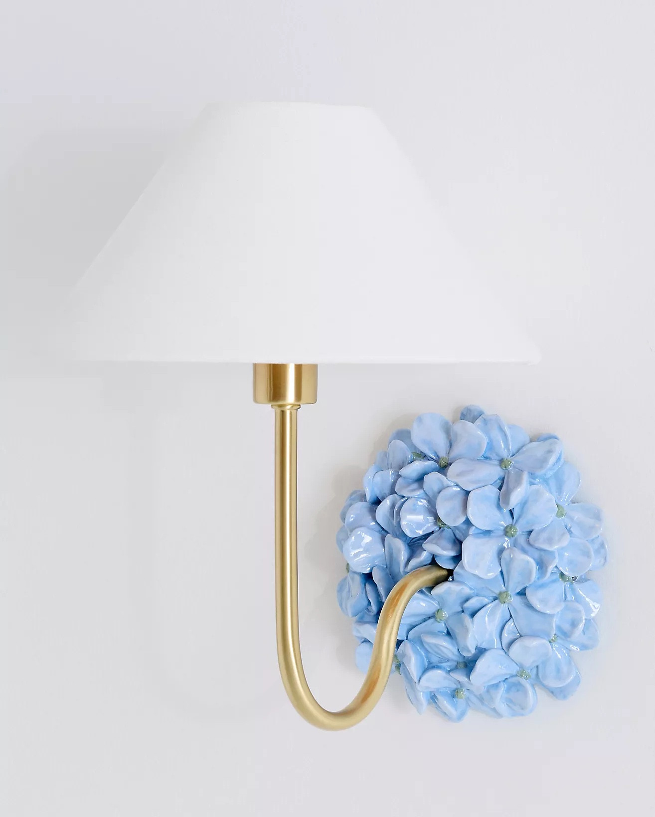 Hydrangea sconce 

#LTKHome