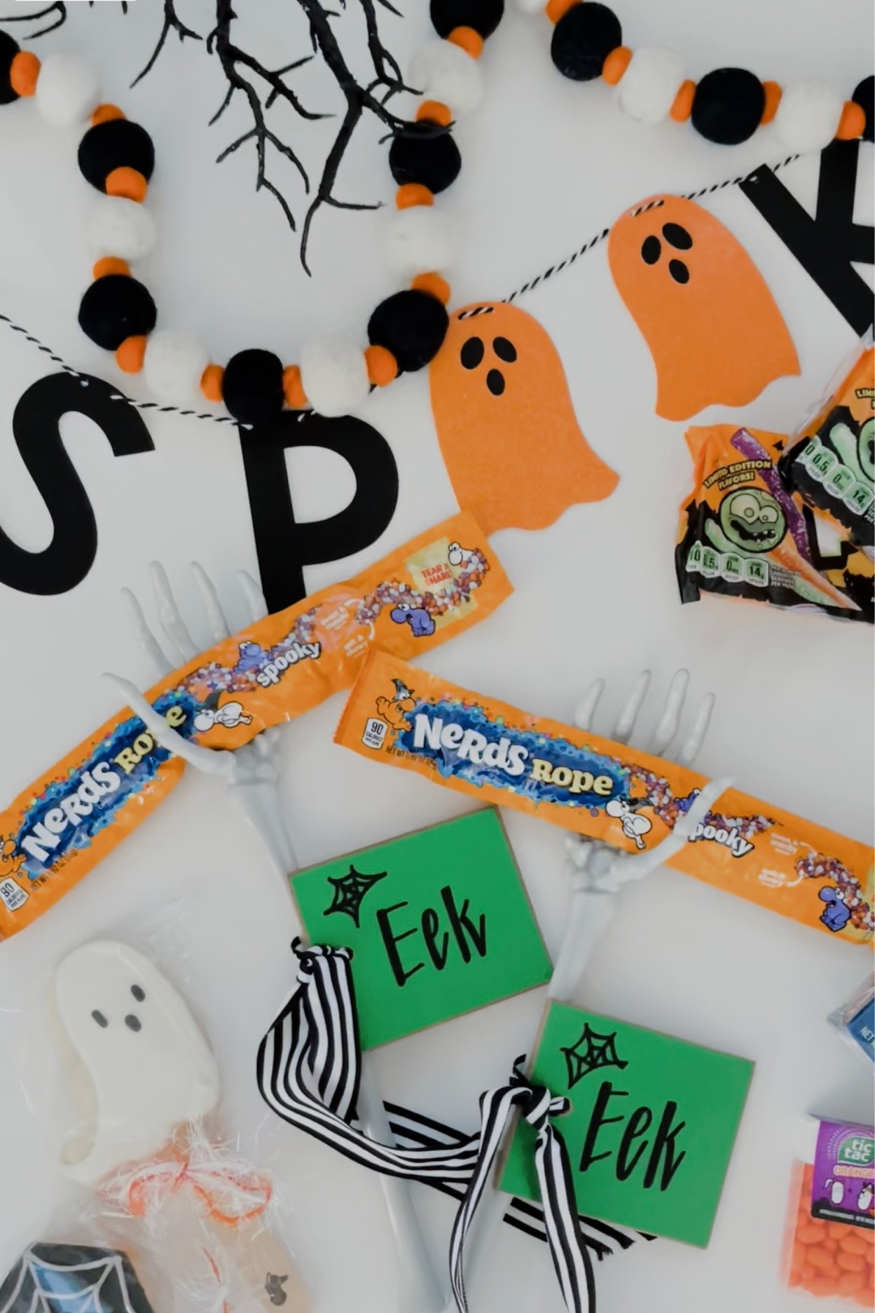 Boo basket treats 