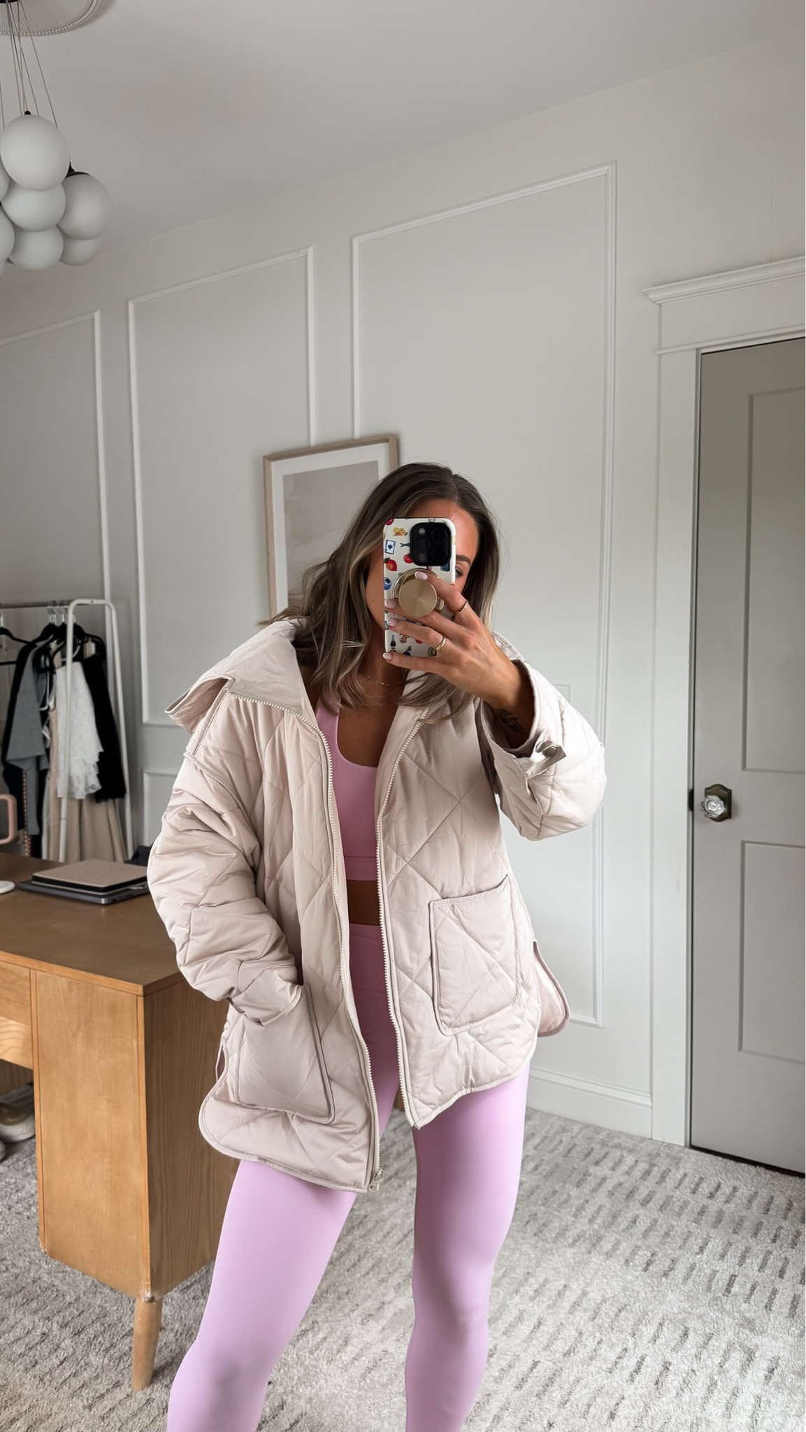 this quilted jacket would be a great fall staple 🍂🍁
It comes in SO many colors!!
It runs oversized and I am wearing a small. 

lightweight jacket
coat 
fall outfit 

 

#LTKSeasonal #LTKActive #LTKautumn