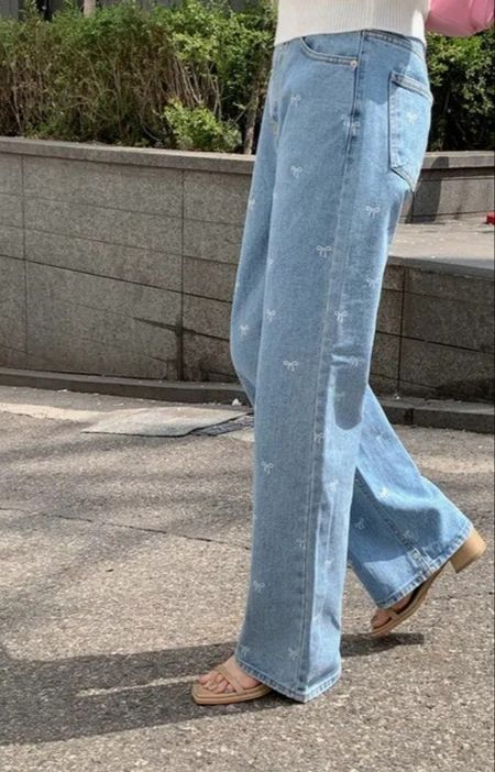 Ribbon blue denim pants jeans for Petite women.

#LTKstyletip #LTKfindsunder50