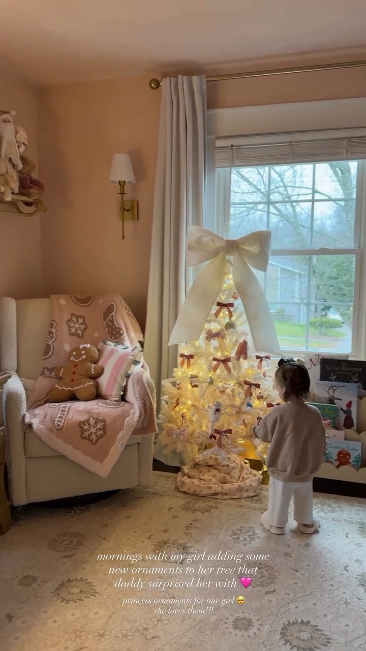 mornings with my girl adding some new ornaments to her tree that daddy surprised her with 🩷 princess ornaments for our girl 🥹 she loves them!!!