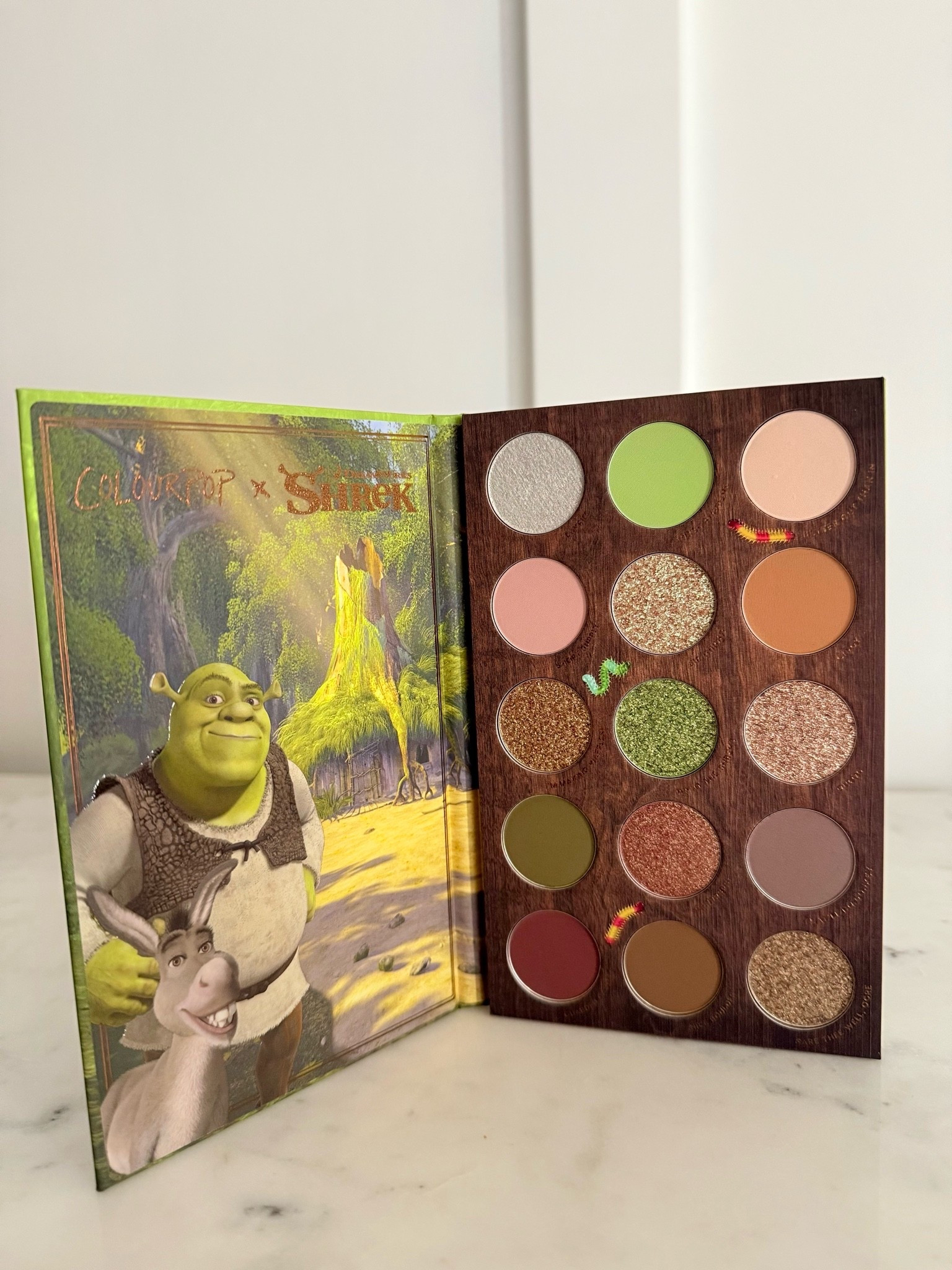 The perfect eyeshadows for fall!!🍁😍 Another one of my faves, I have shared makeup looks with this and it’s a popular choice!!🤩 



Gift ideas, fall makeup, neutral makeup, neutrals

#LTKBeauty #LTKWorkwear #LTKselfcare